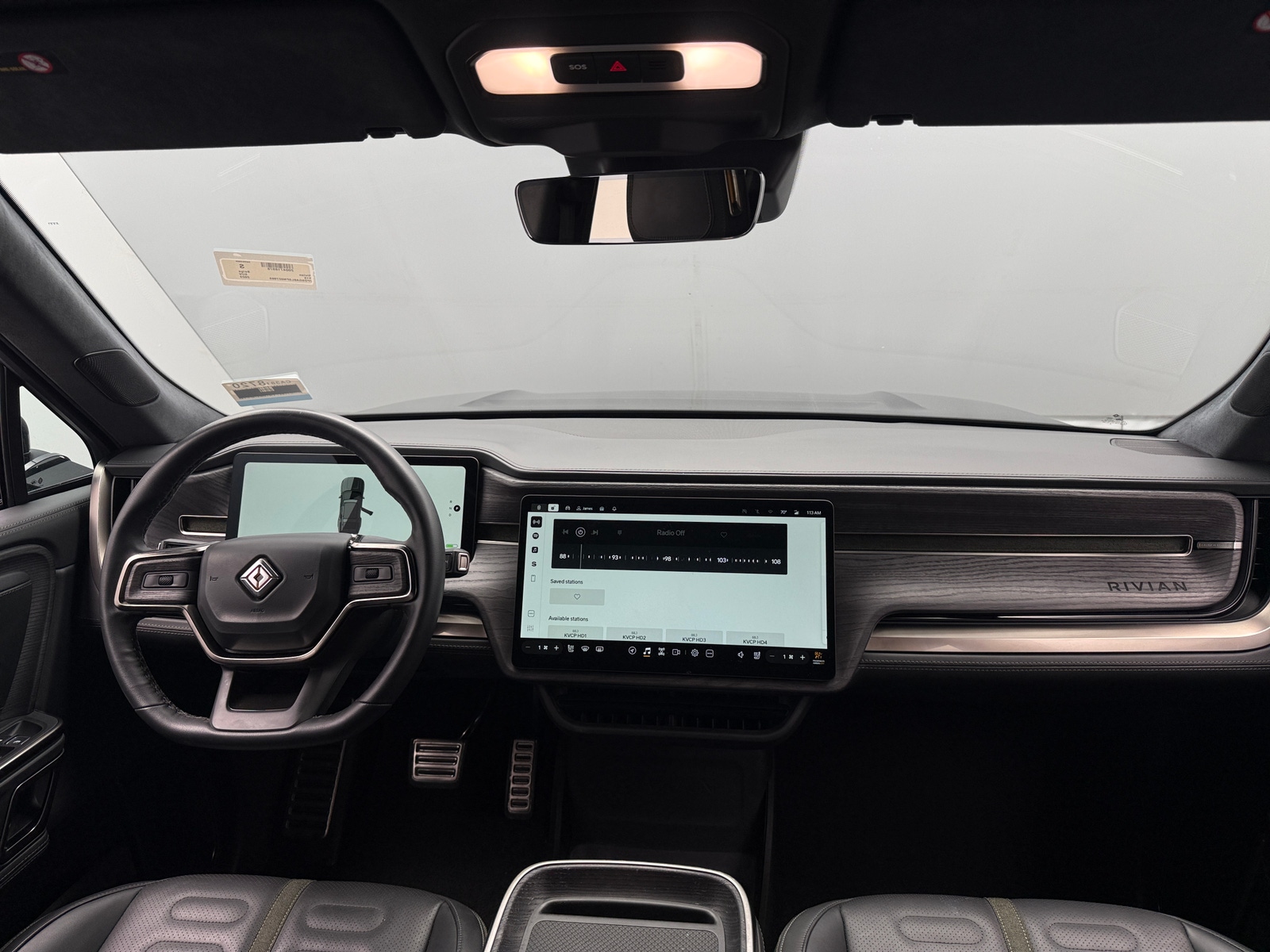 Thumbnail: 2023 Rivian R1S - 2