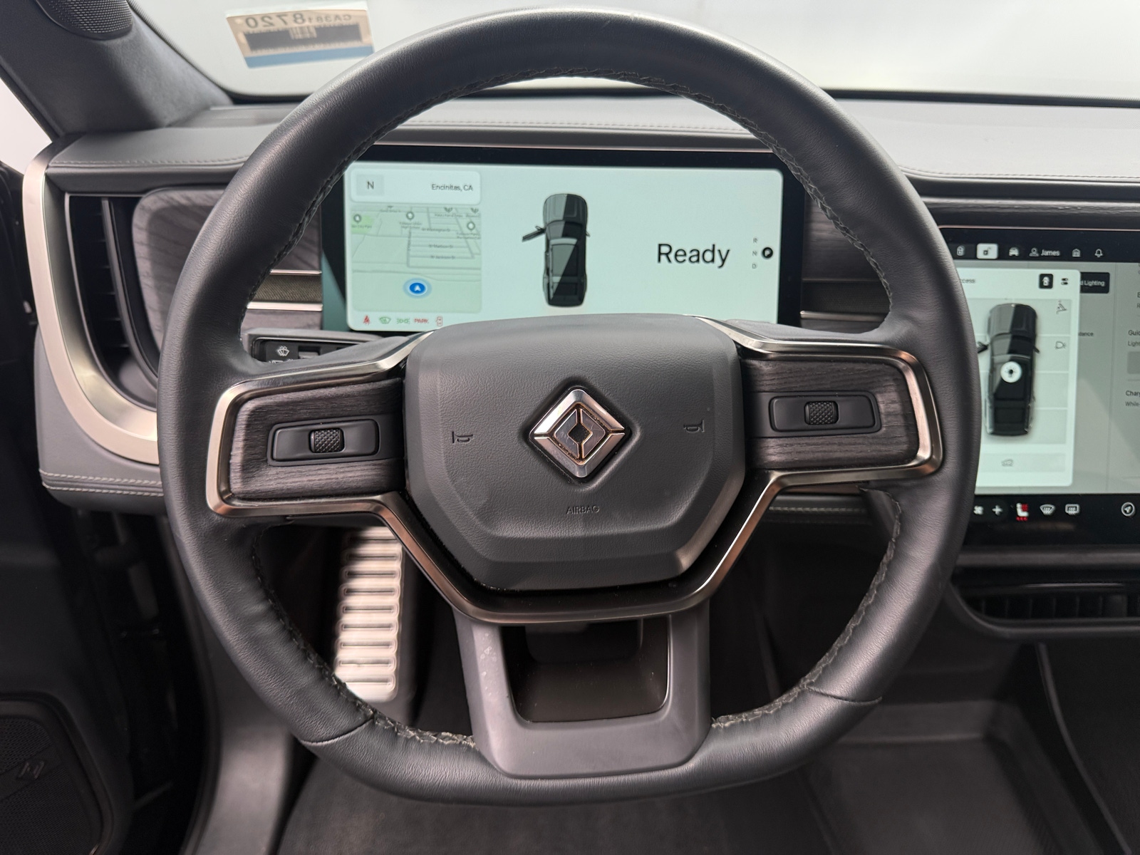 Thumbnail: 2023 Rivian R1S - 4