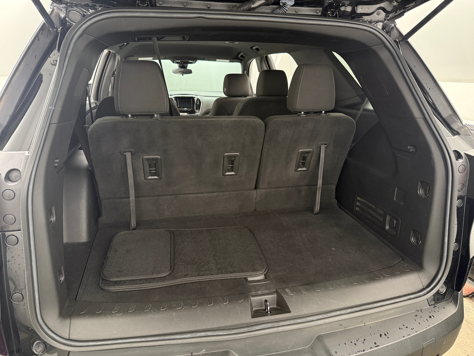 Thumbnail: 2023 Chevrolet Traverse - 7