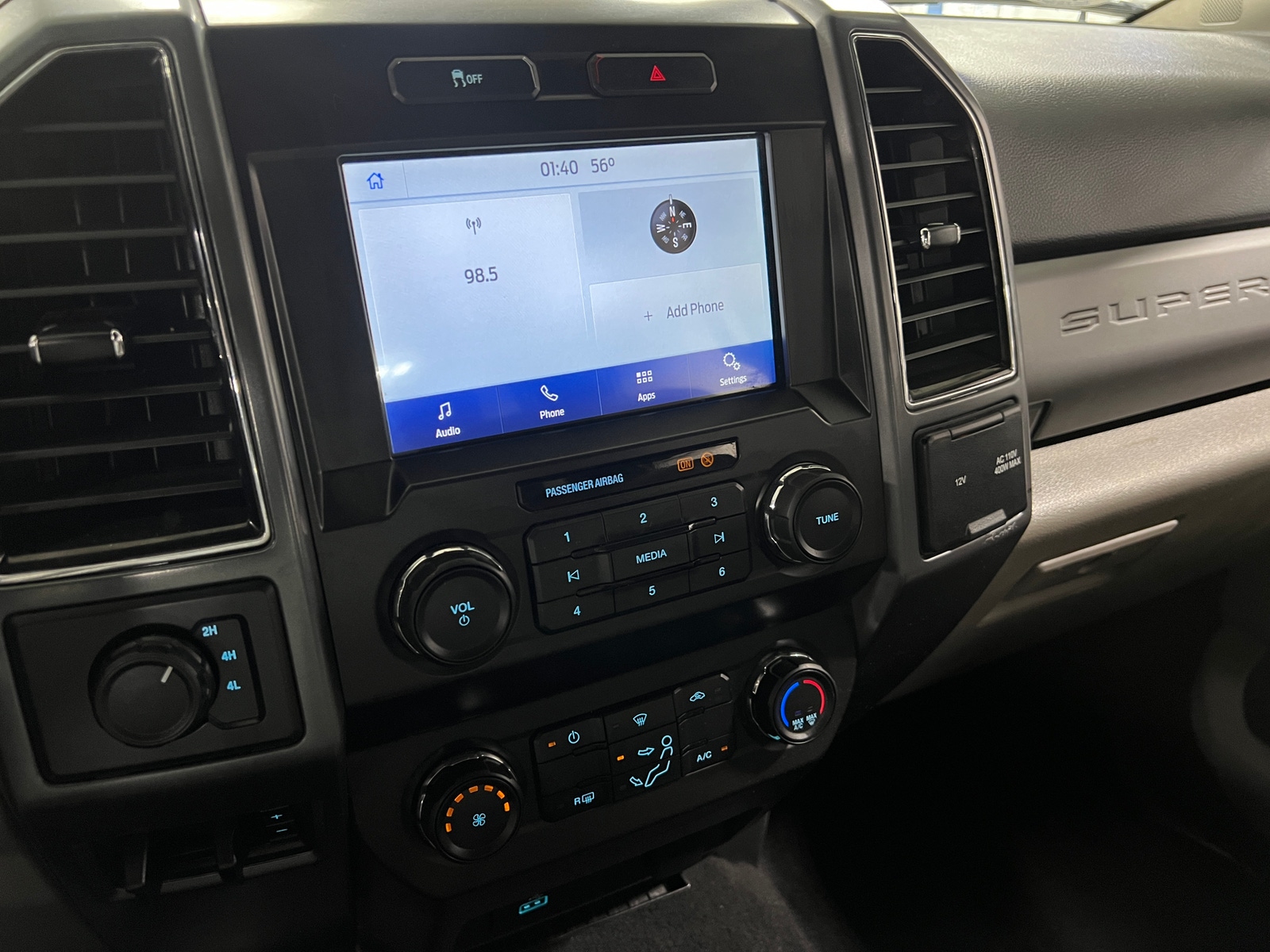 Thumbnail: 2022 Ford Econoline - 4