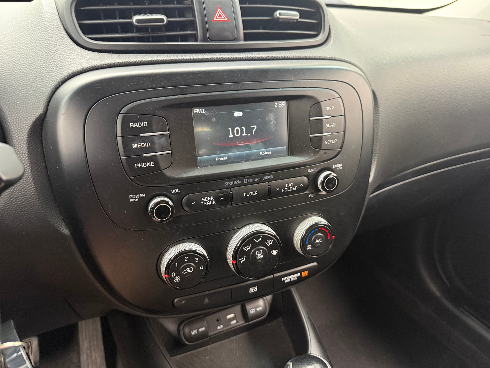 Thumbnail: 2016 Kia Soul - 4