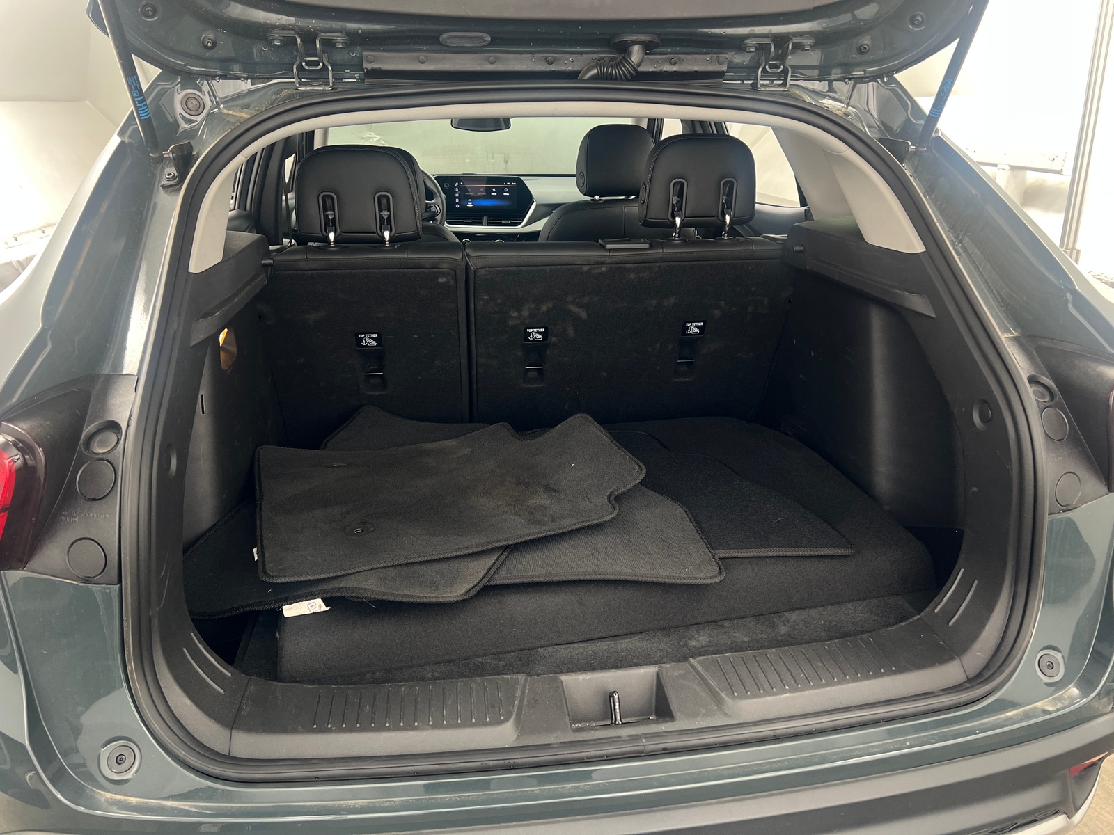 Thumbnail: 2025 Chevrolet Trax - 7