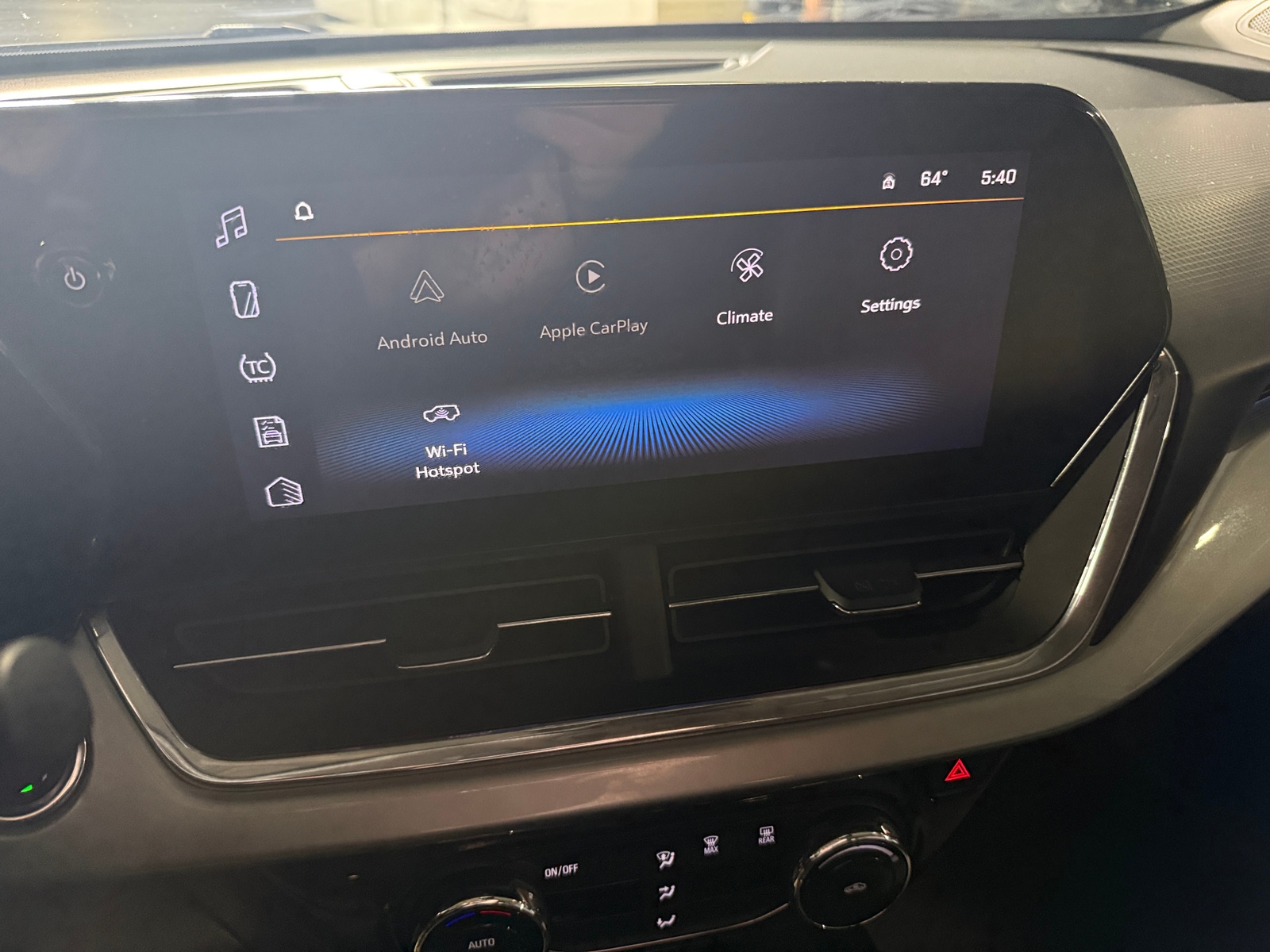 Thumbnail: 2025 Chevrolet Trax - 4