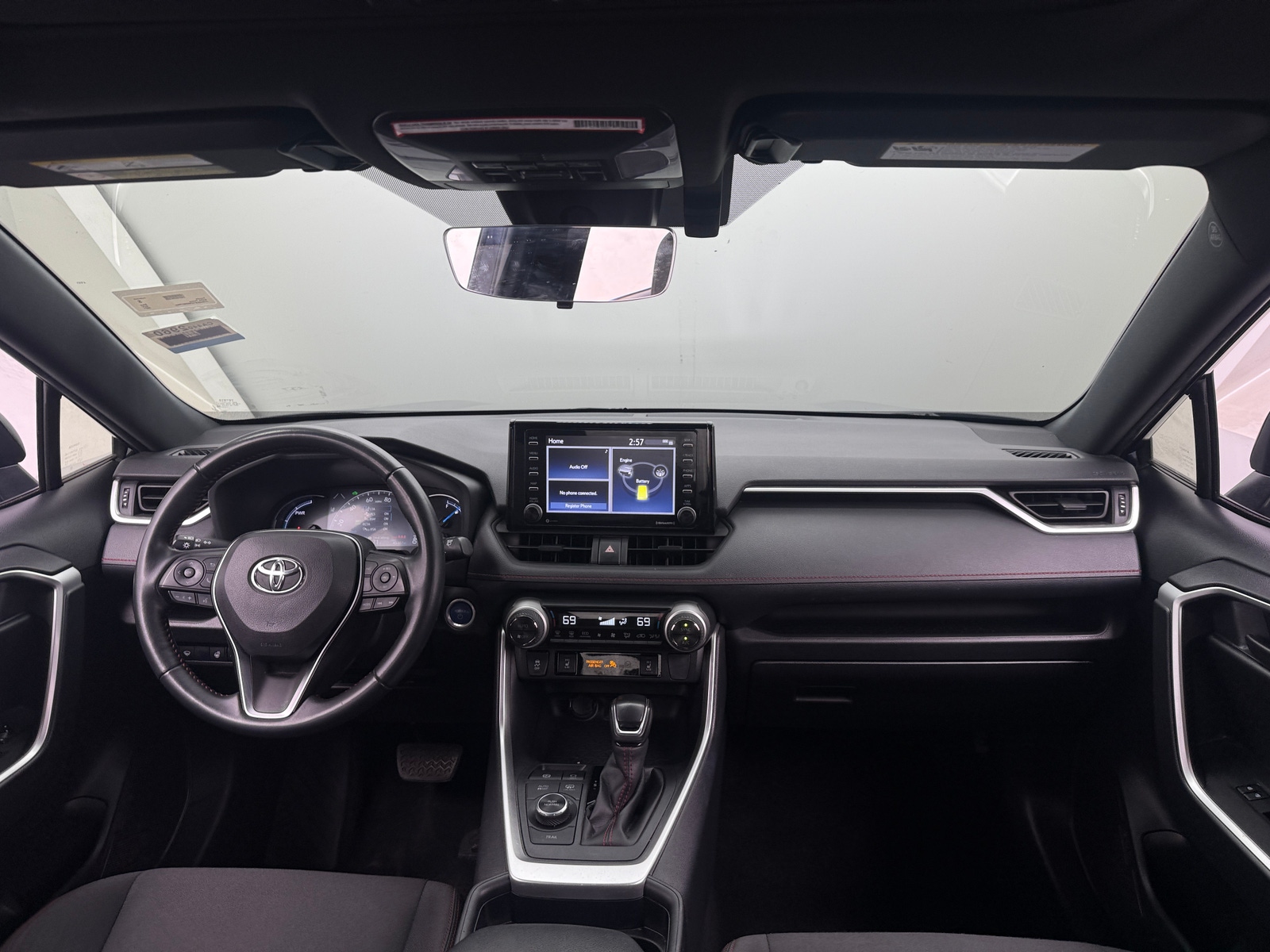 Thumbnail: 2021 Toyota RAV4 - 3
