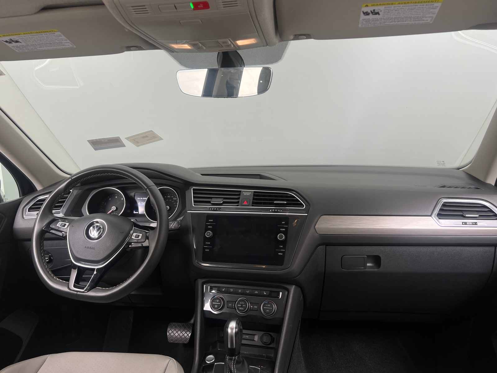 Thumbnail: 2021 Volkswagen Tiguan - 2