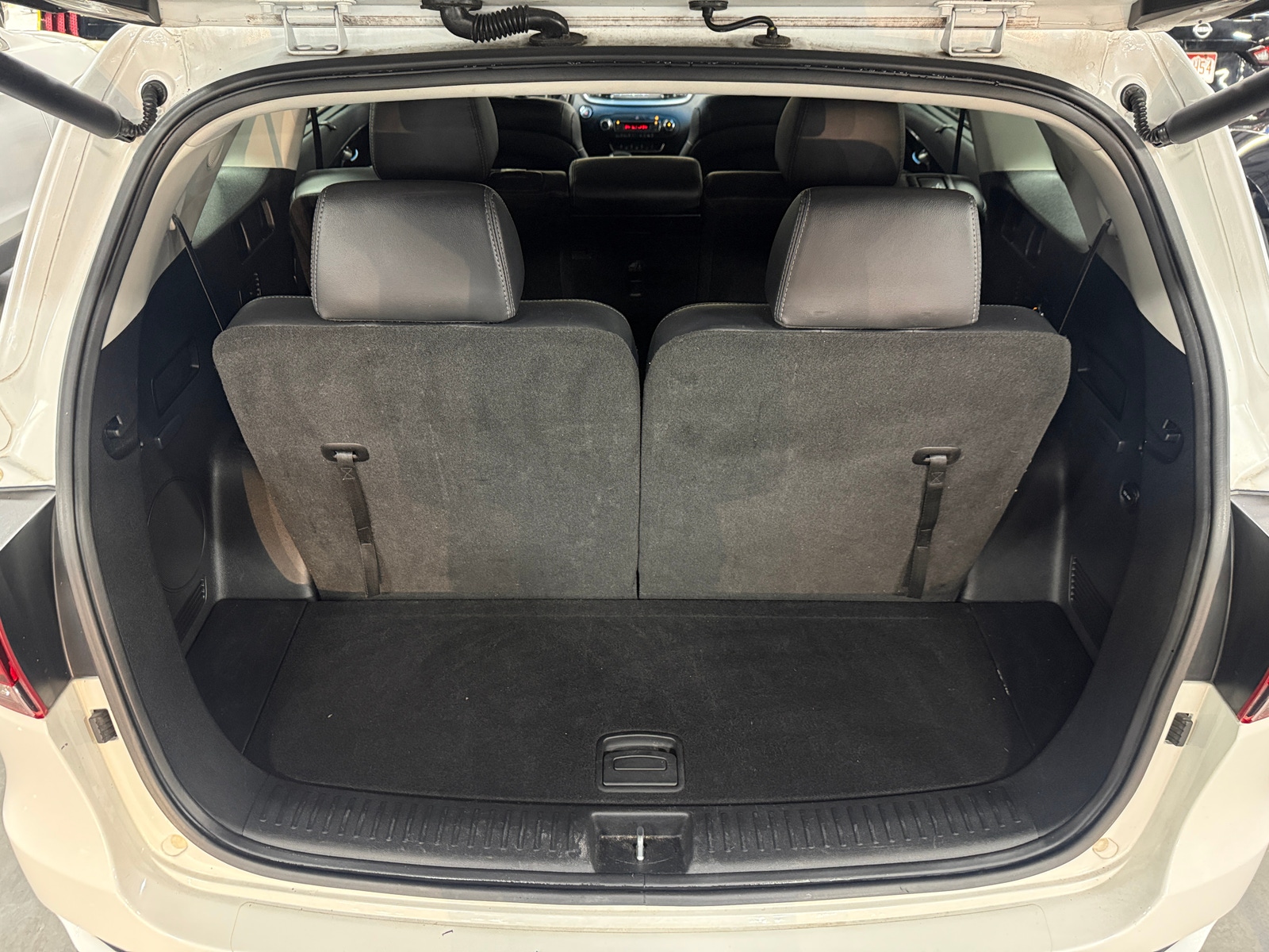 Thumbnail: 2019 Kia Sorento - 6