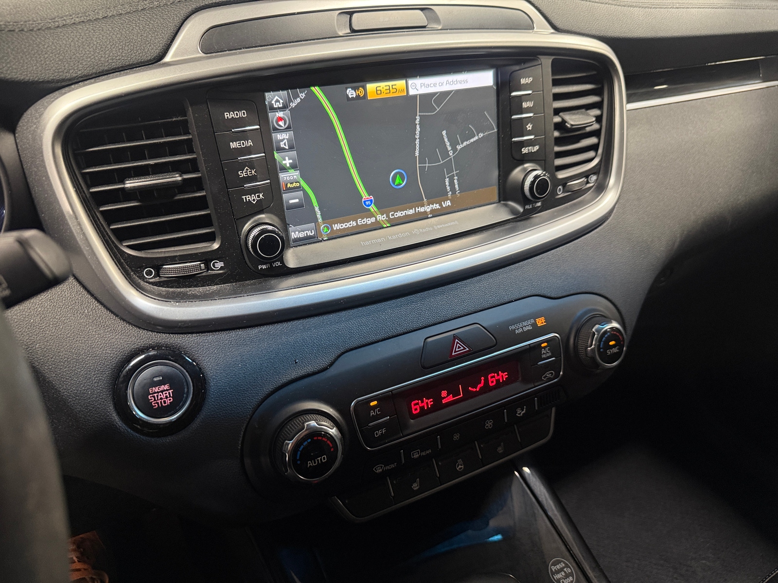 Thumbnail: 2019 Kia Sorento - 3