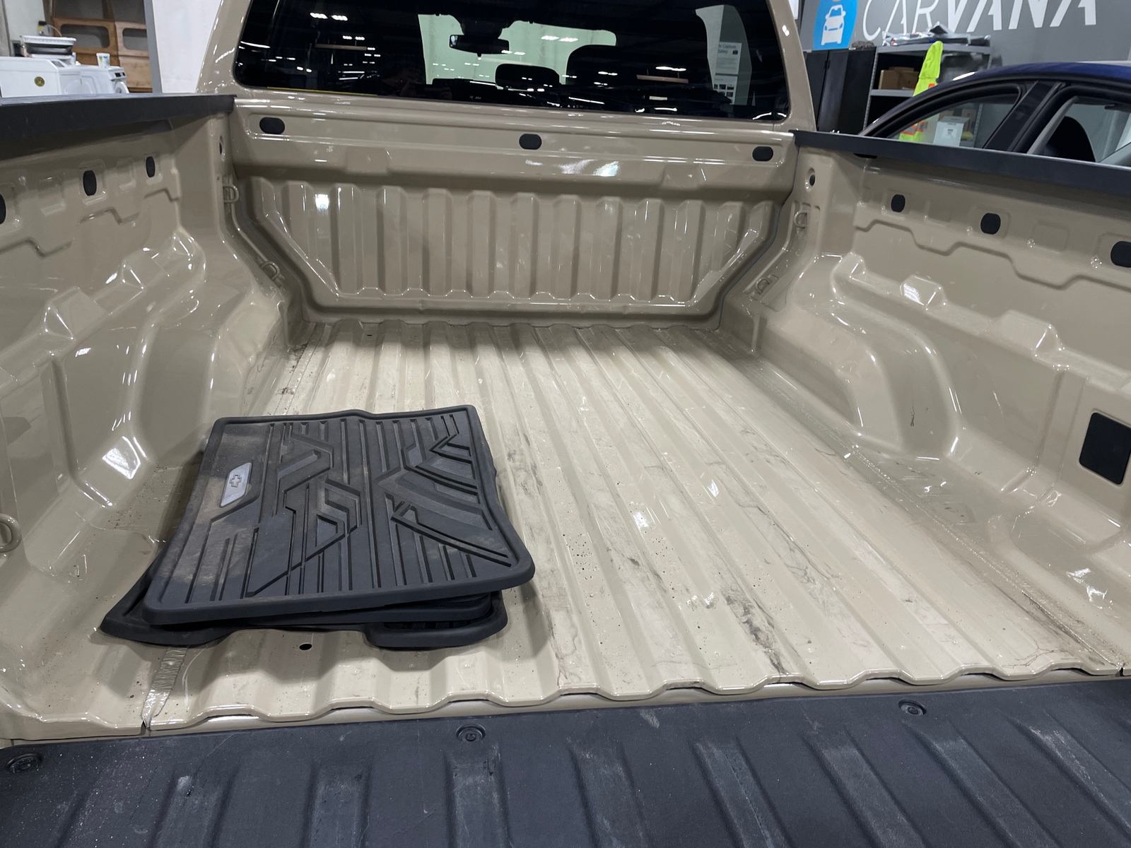 Thumbnail: 2024 Chevrolet Colorado - 7