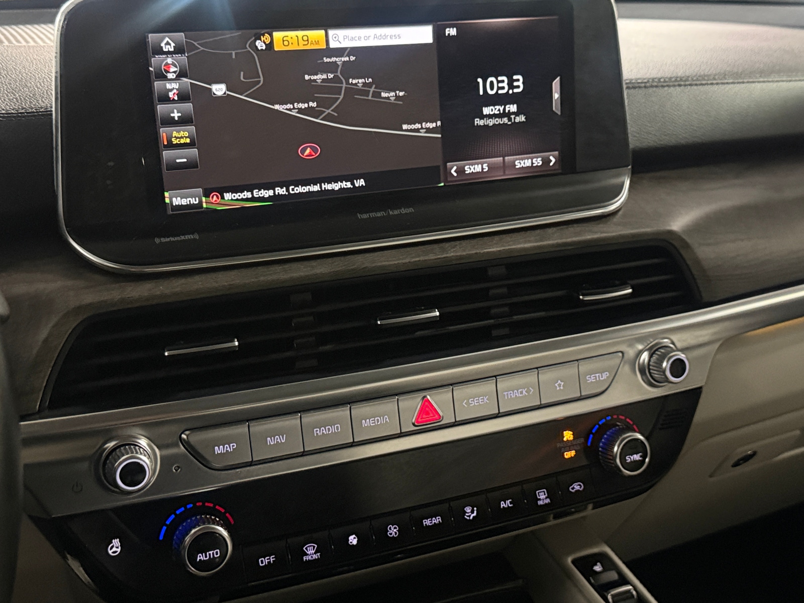 Thumbnail: 2020 Kia Telluride - 3