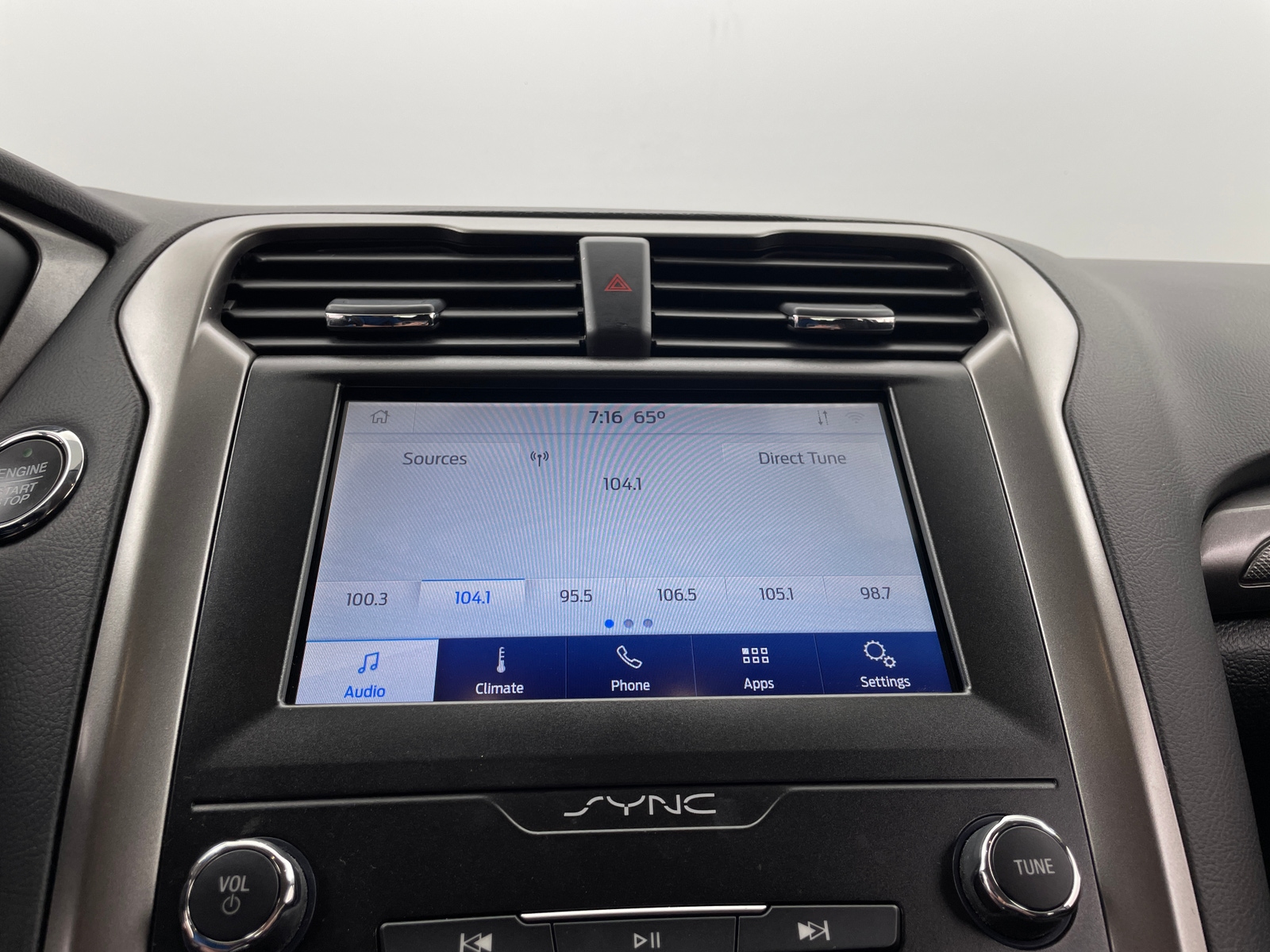 Thumbnail: 2020 Ford Fusion - 4