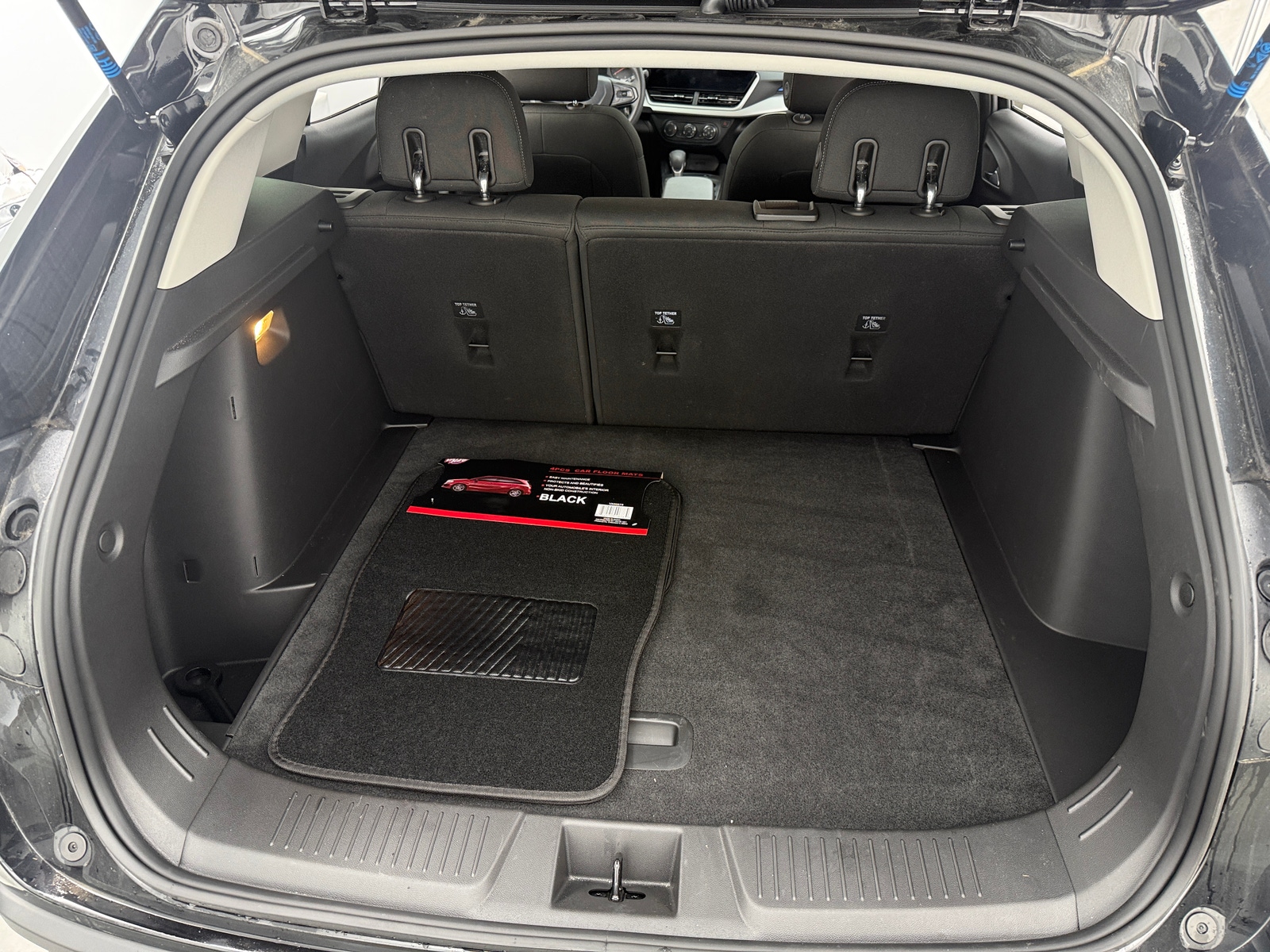 Thumbnail: 2025 Chevrolet Trax - 7