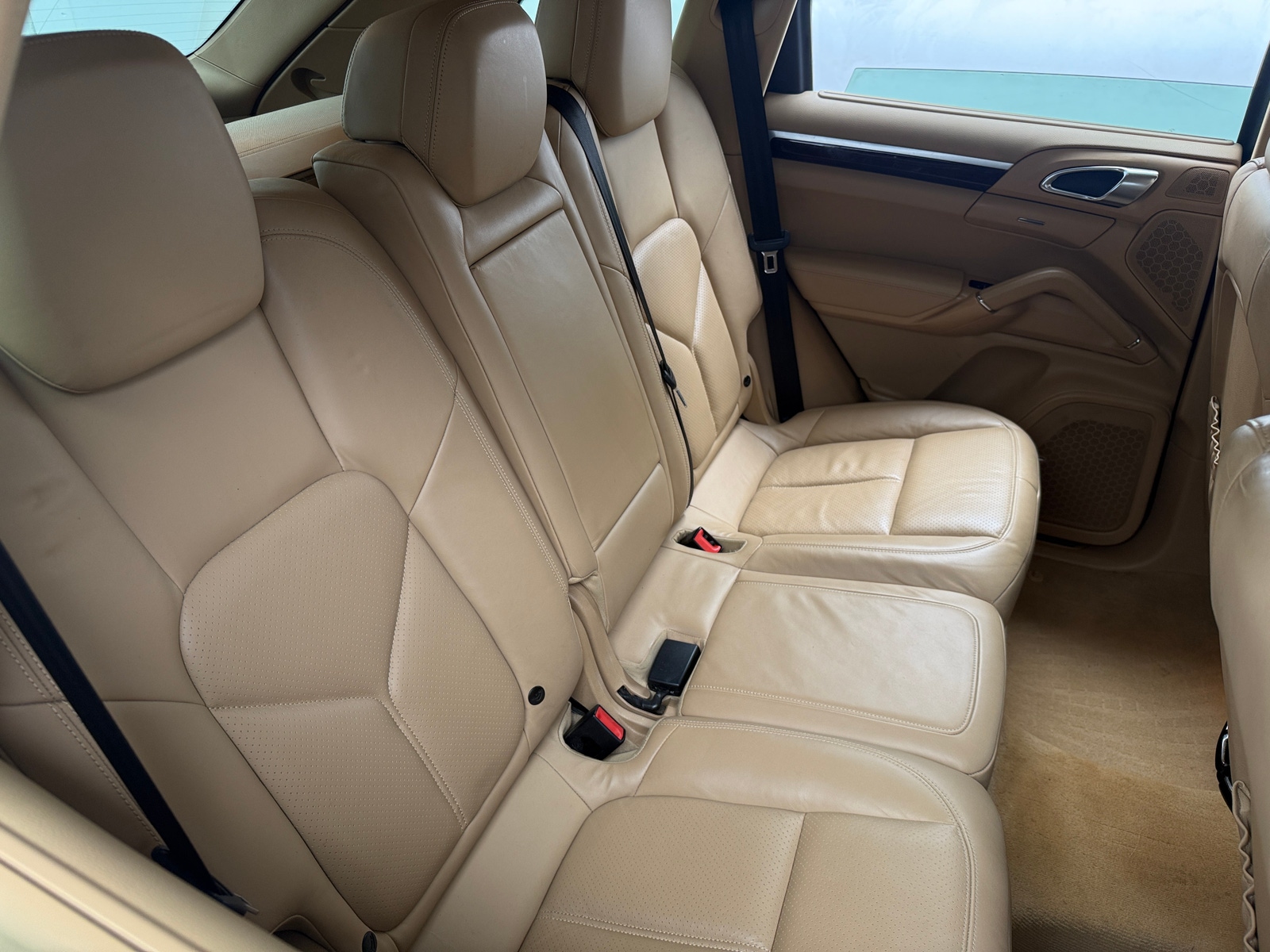 Thumbnail: 2012 Porsche Cayenne - 5