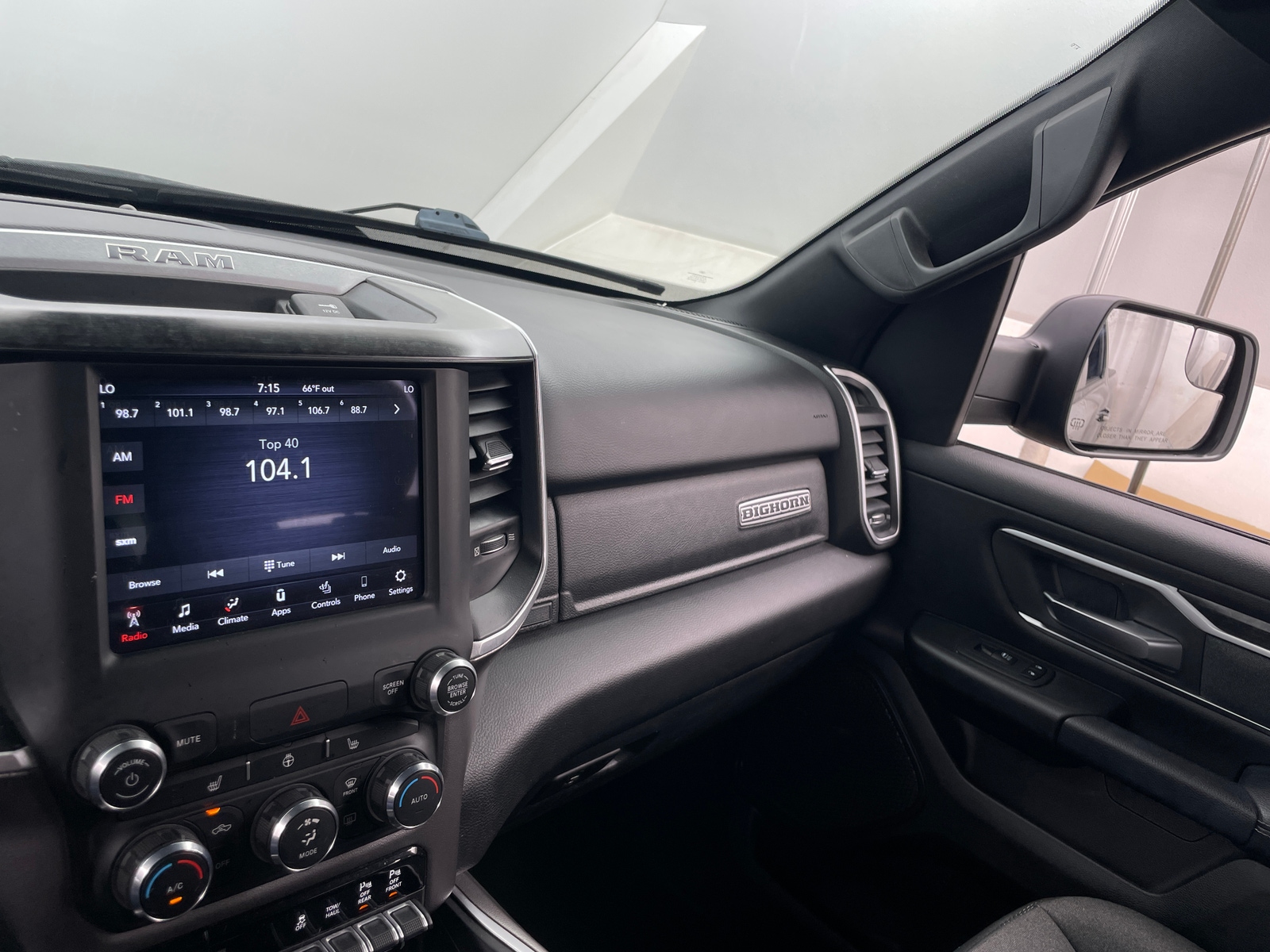 Thumbnail: 2019 RAM 1500 - 4