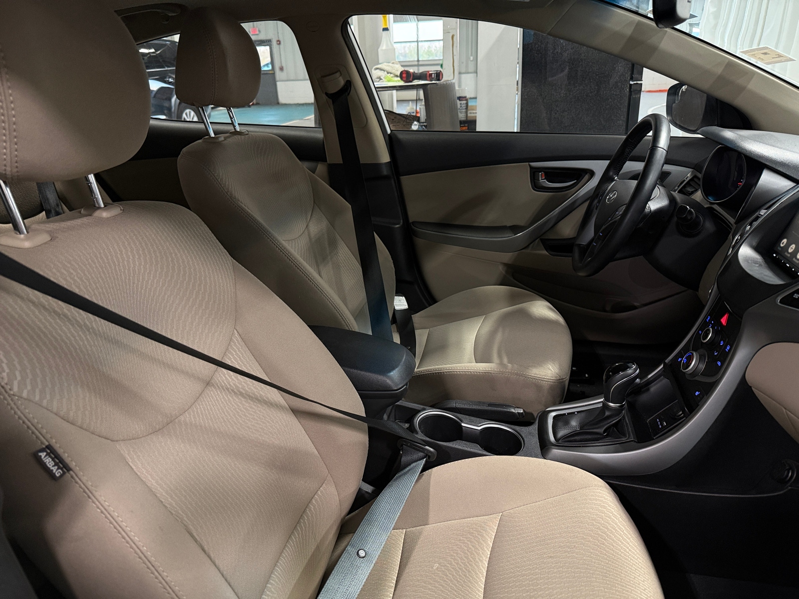 Thumbnail: 2016 Hyundai Elantra - 2