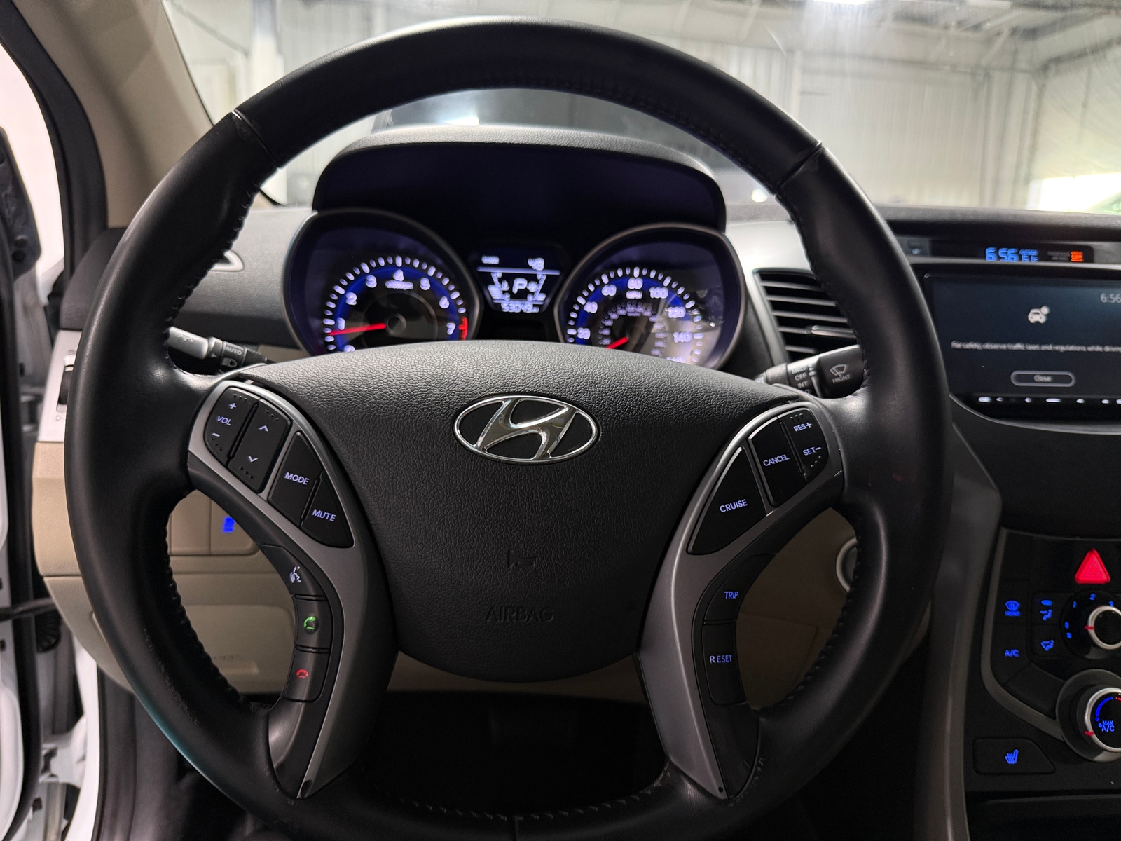 Thumbnail: 2016 Hyundai Elantra - 5