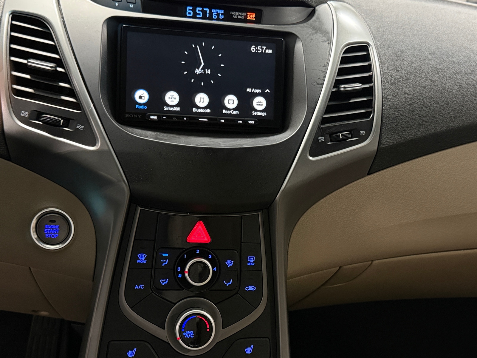 Thumbnail: 2016 Hyundai Elantra - 4