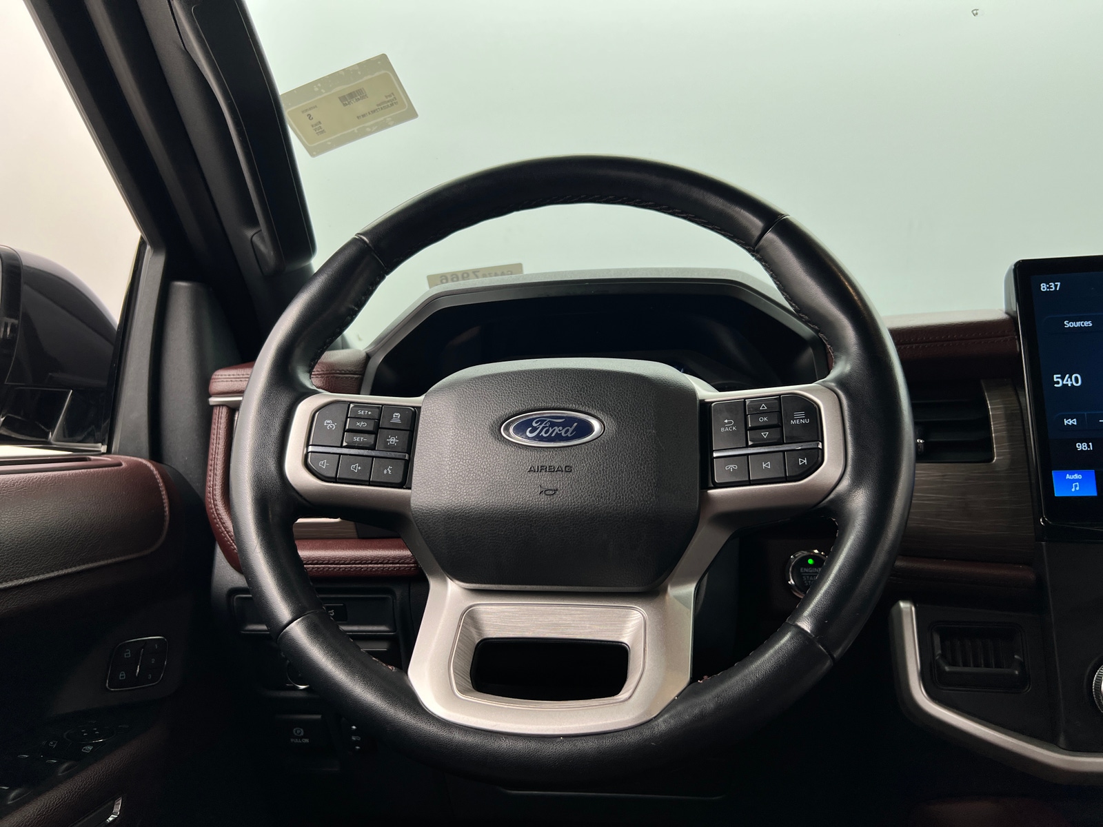 Thumbnail: 2022 Ford Expedition - 4