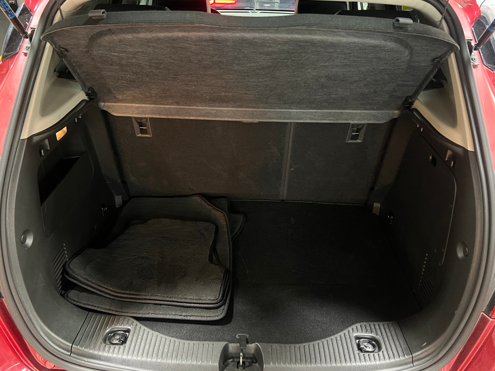 Thumbnail: 2019 Buick Encore - 6