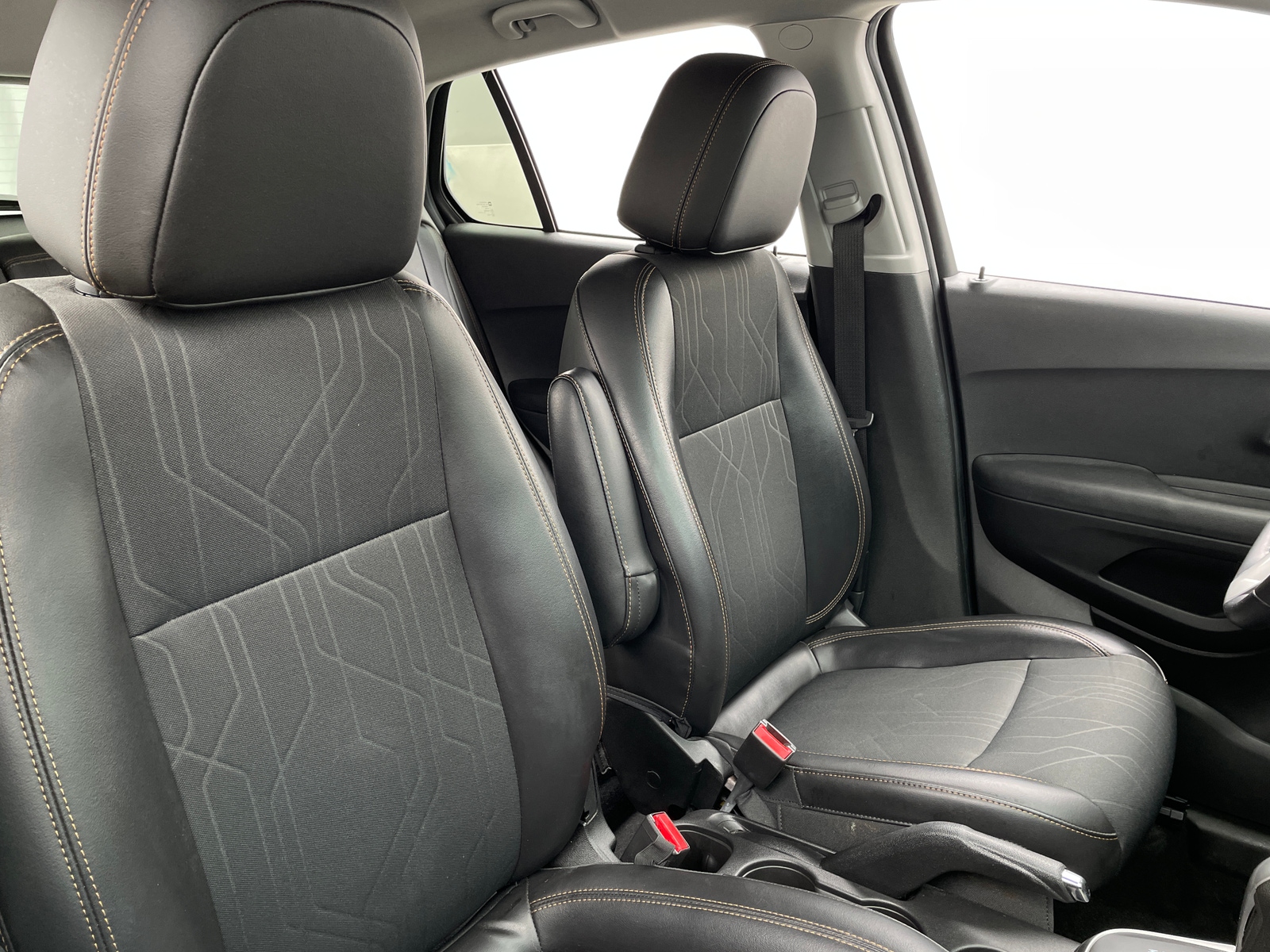 Thumbnail: 2019 Chevrolet Trax - 2