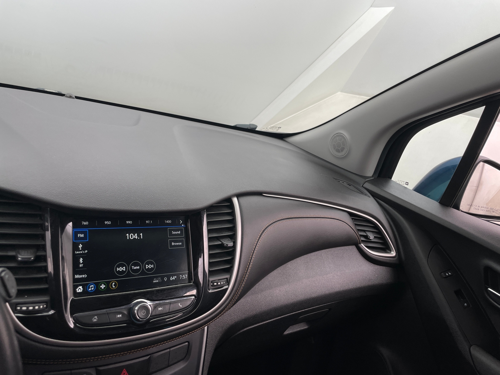 Thumbnail: 2019 Chevrolet Trax - 4