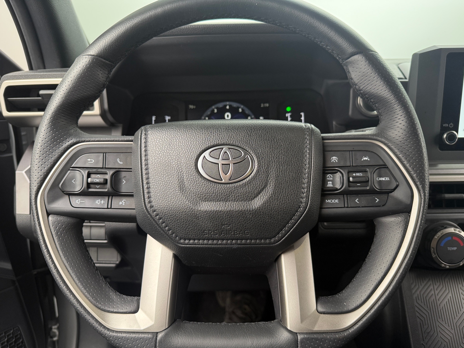 Thumbnail: 2025 Toyota 4Runner - 5