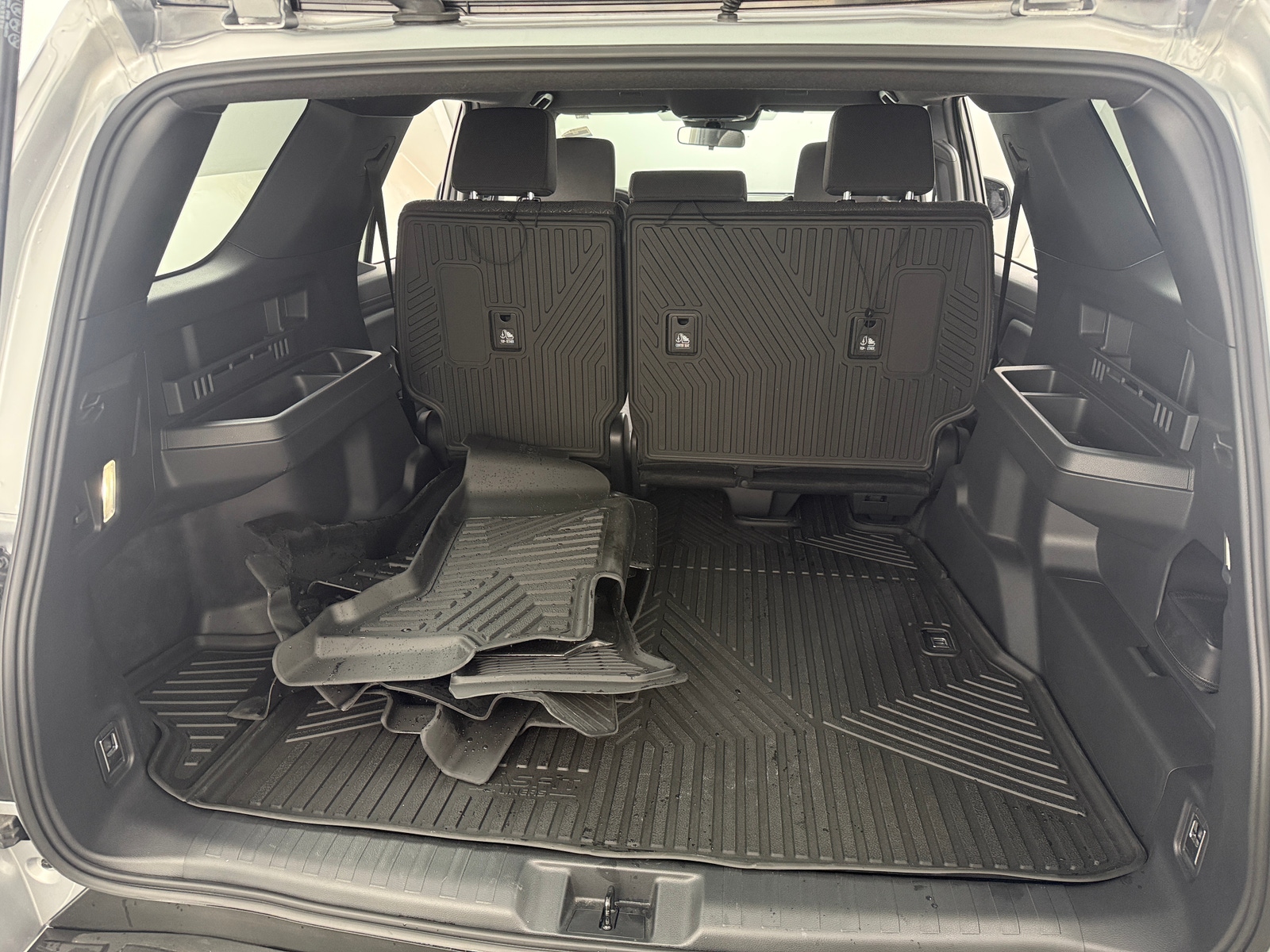 Thumbnail: 2025 Toyota 4Runner - 7