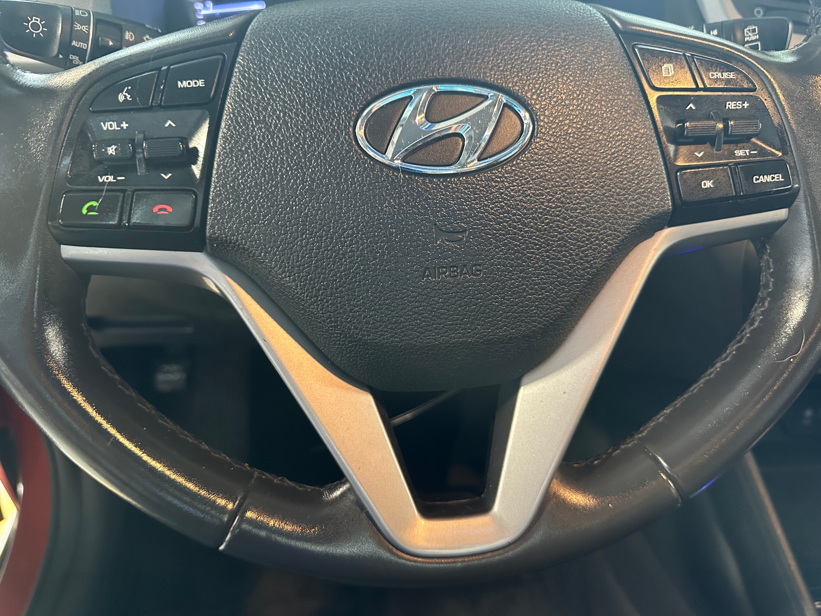 Thumbnail: 2017 Hyundai Tucson - 4