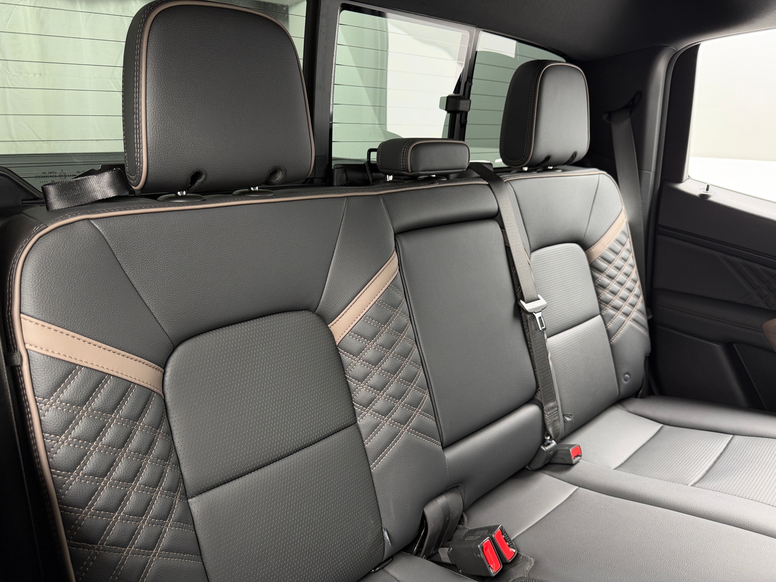 Thumbnail: 2024 GMC Canyon - 5