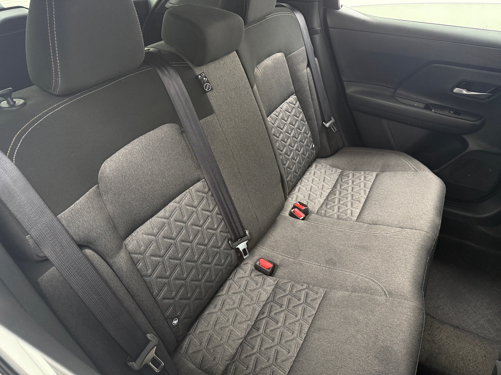 Thumbnail: 2025 Nissan Kicks - 6