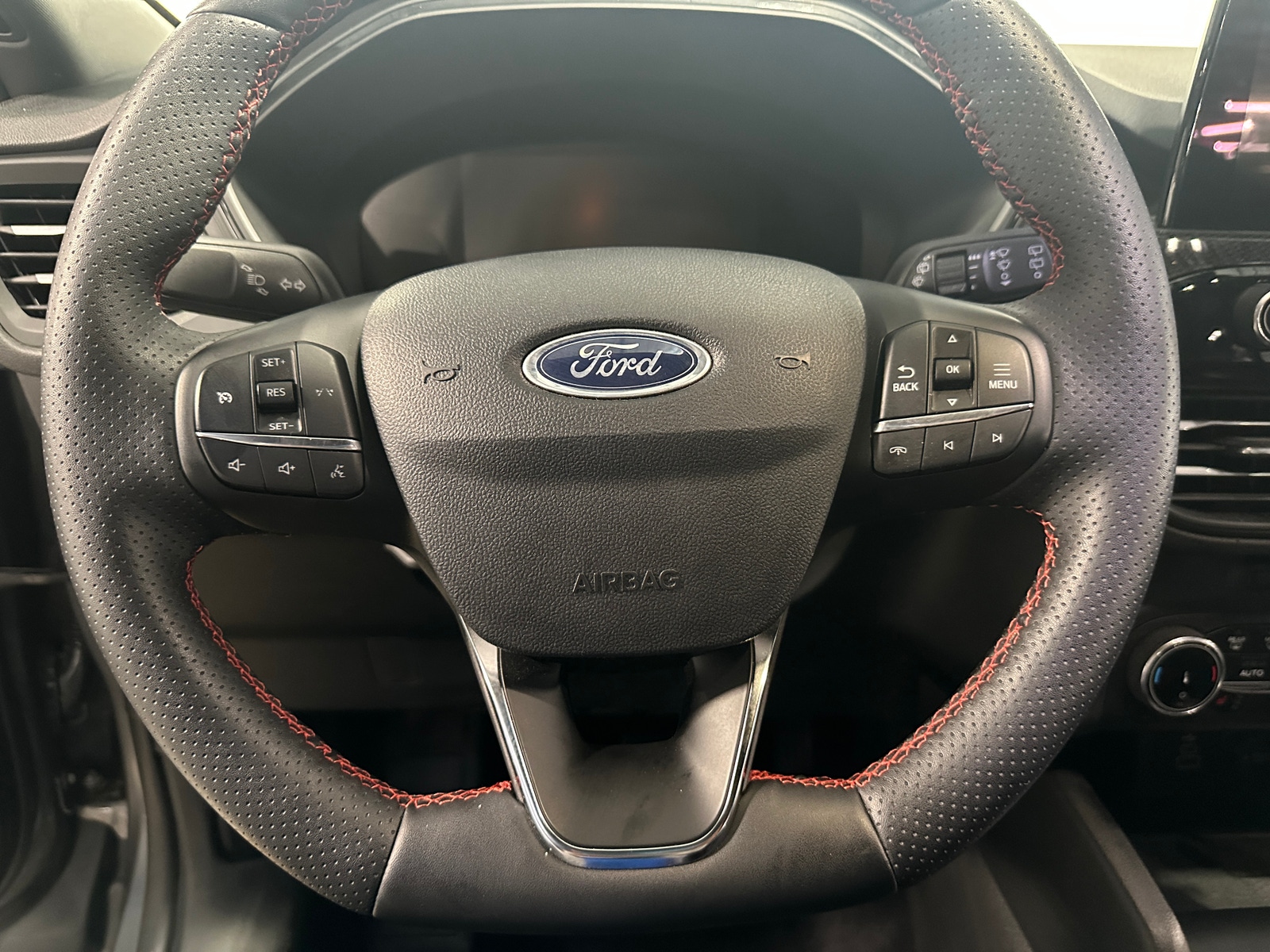 Thumbnail: 2025 Ford Escape - 4