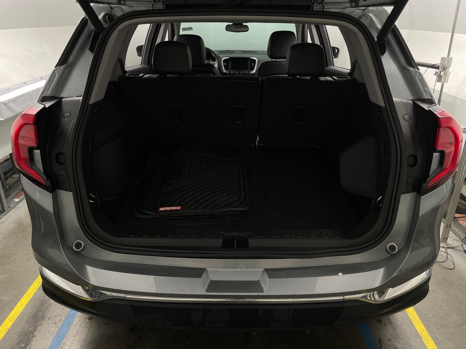 Thumbnail: 2024 GMC Terrain - 6