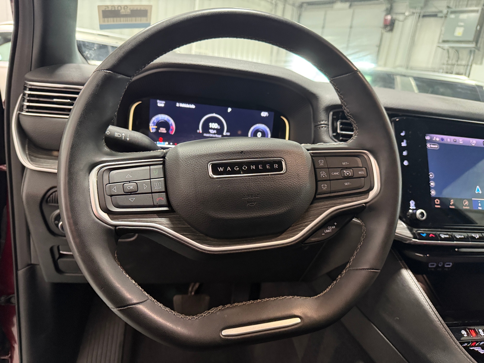 Thumbnail: 2023 Jeep Wagoneer - 4