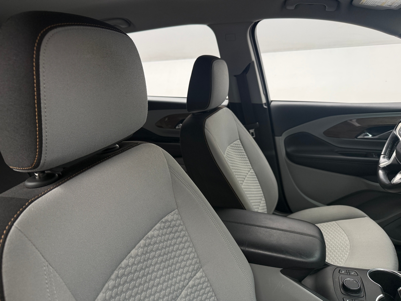 Thumbnail: 2018 GMC Terrain - 2