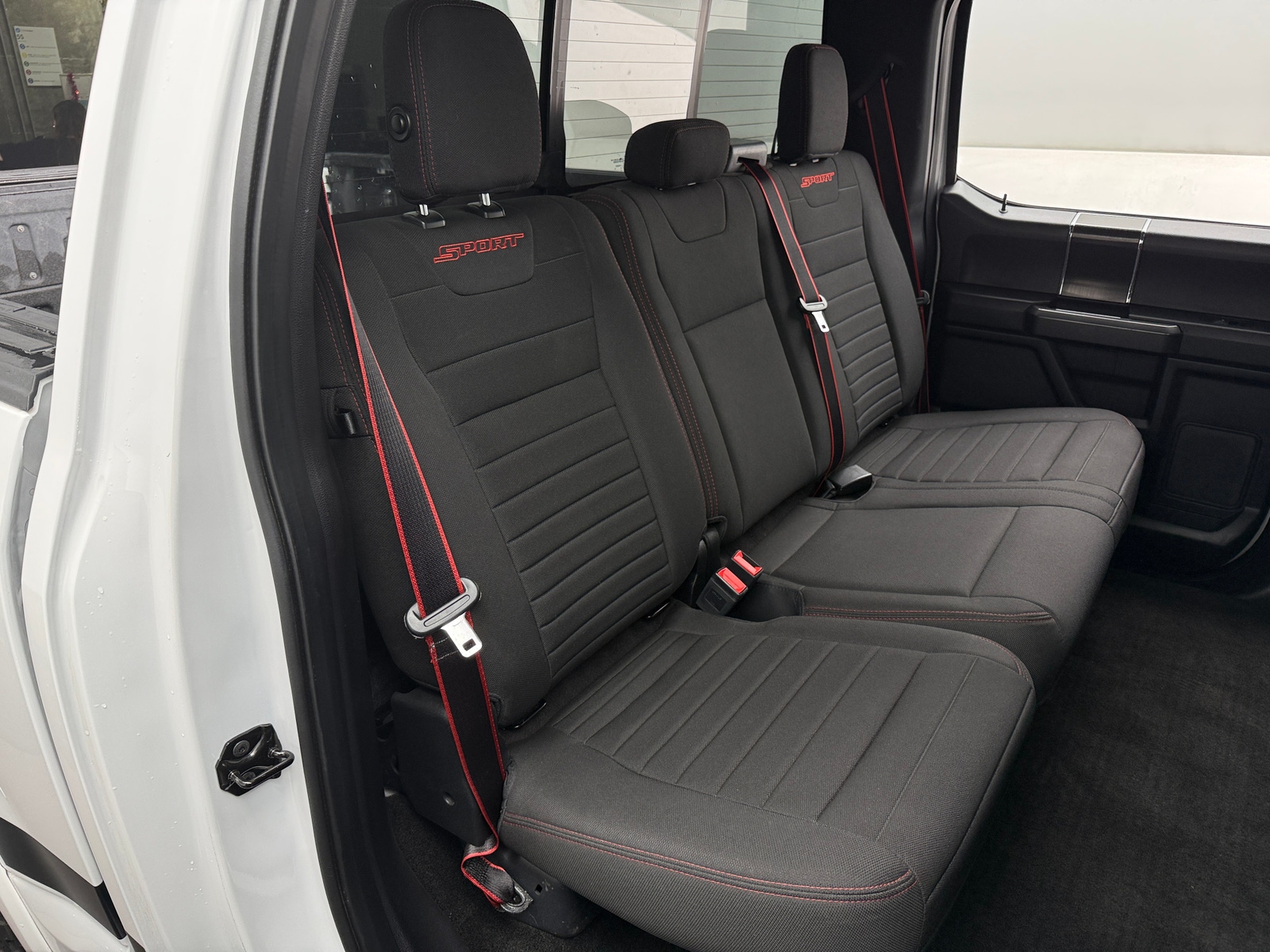 Thumbnail: 2018 Ford Econoline - 6