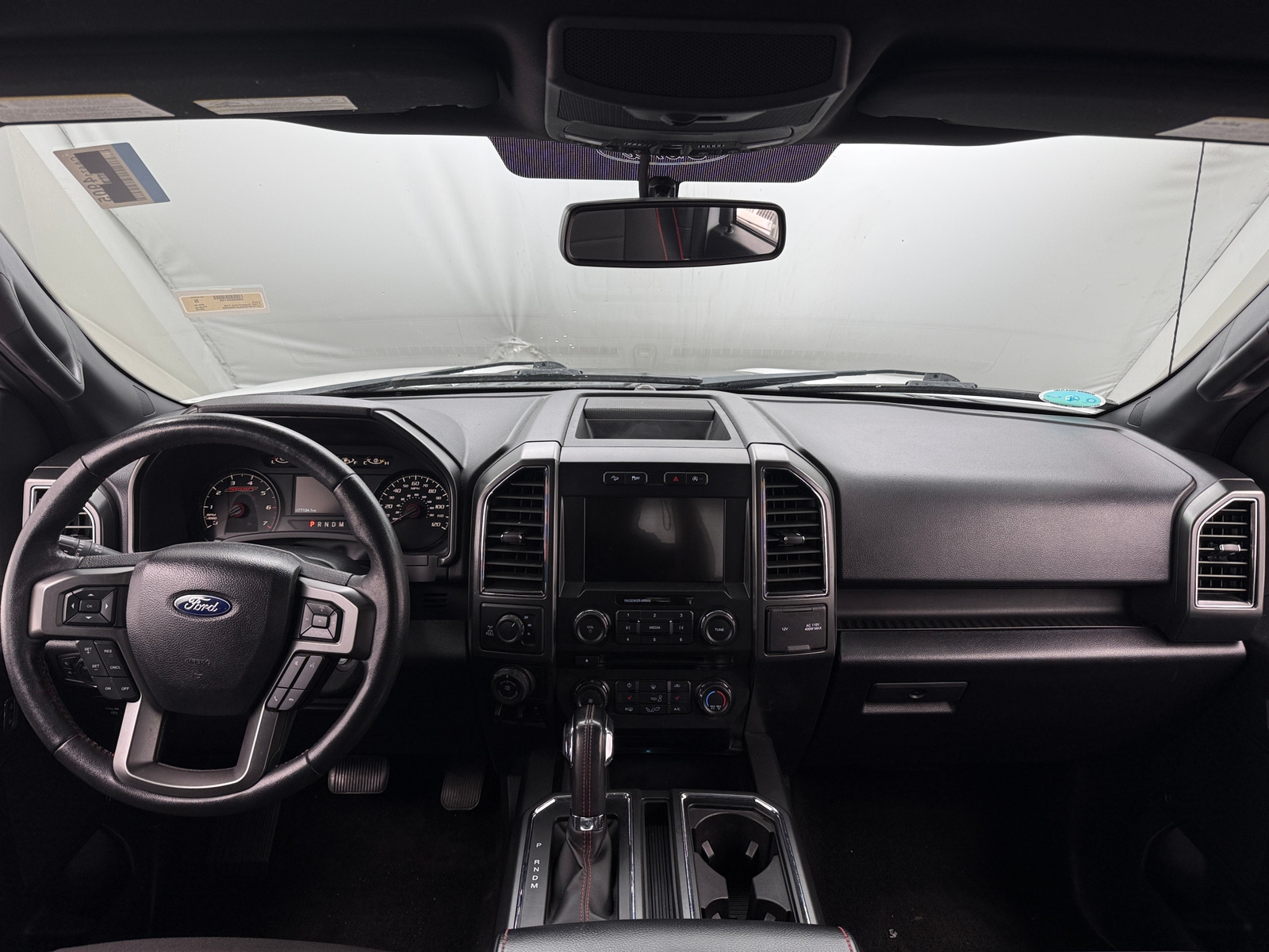 Thumbnail: 2018 Ford Econoline - 3