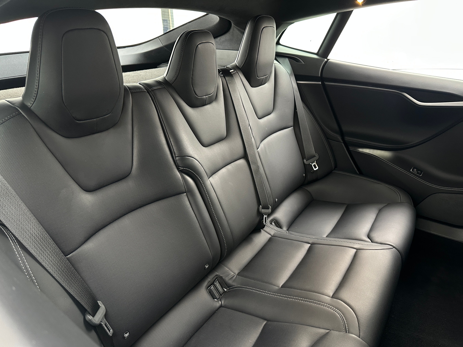 Thumbnail: 2018 Tesla Model S - 5