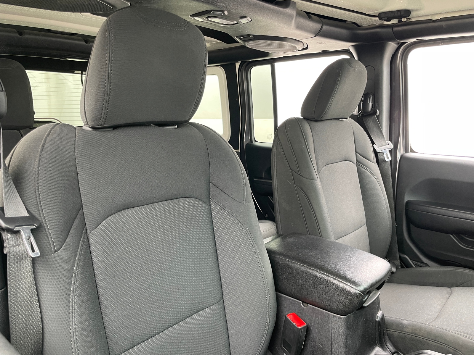 Thumbnail: 2019 Jeep Wrangler - 2