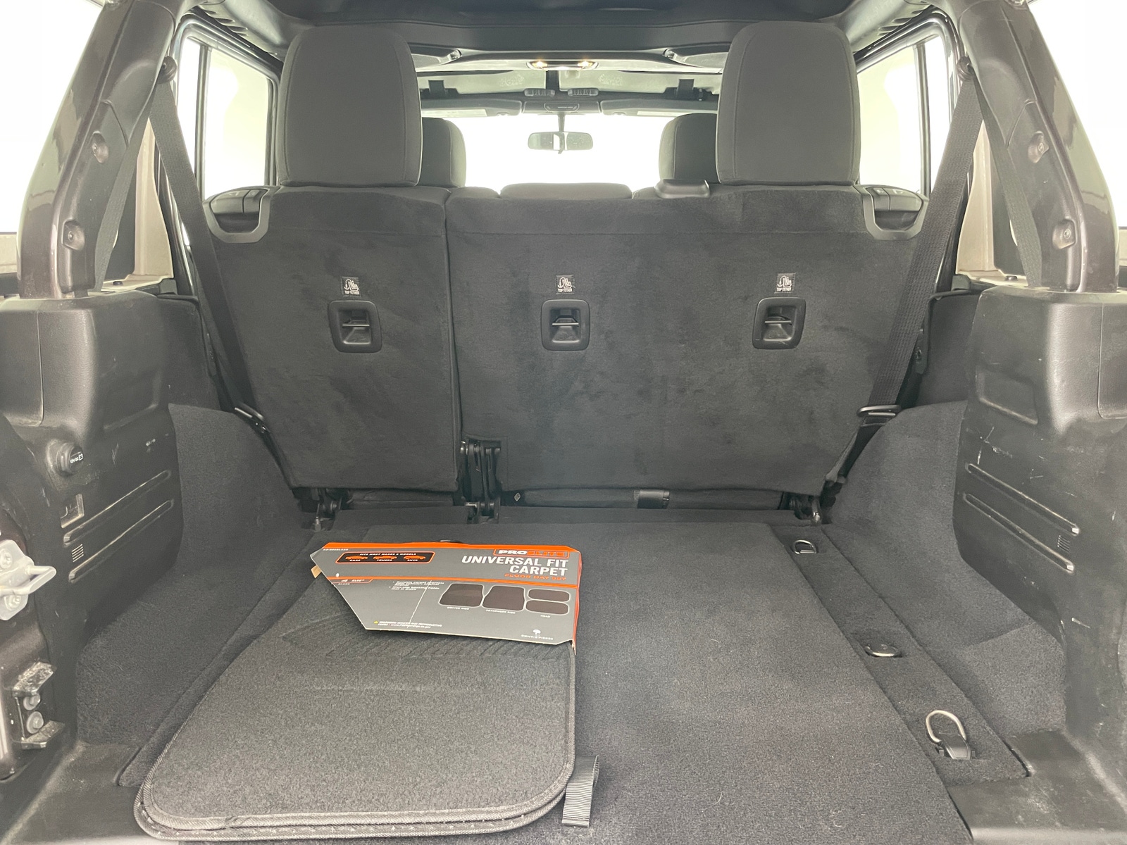 Thumbnail: 2019 Jeep Wrangler - 7