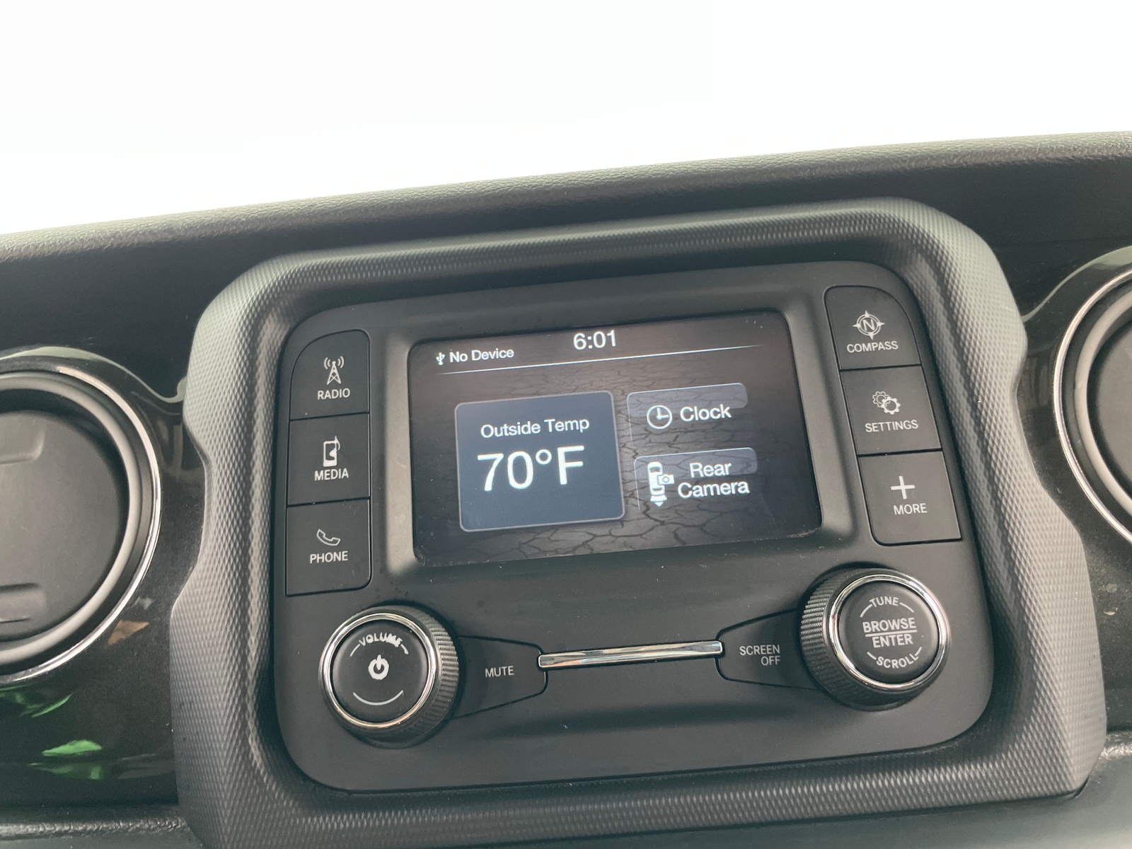 Thumbnail: 2019 Jeep Wrangler - 4