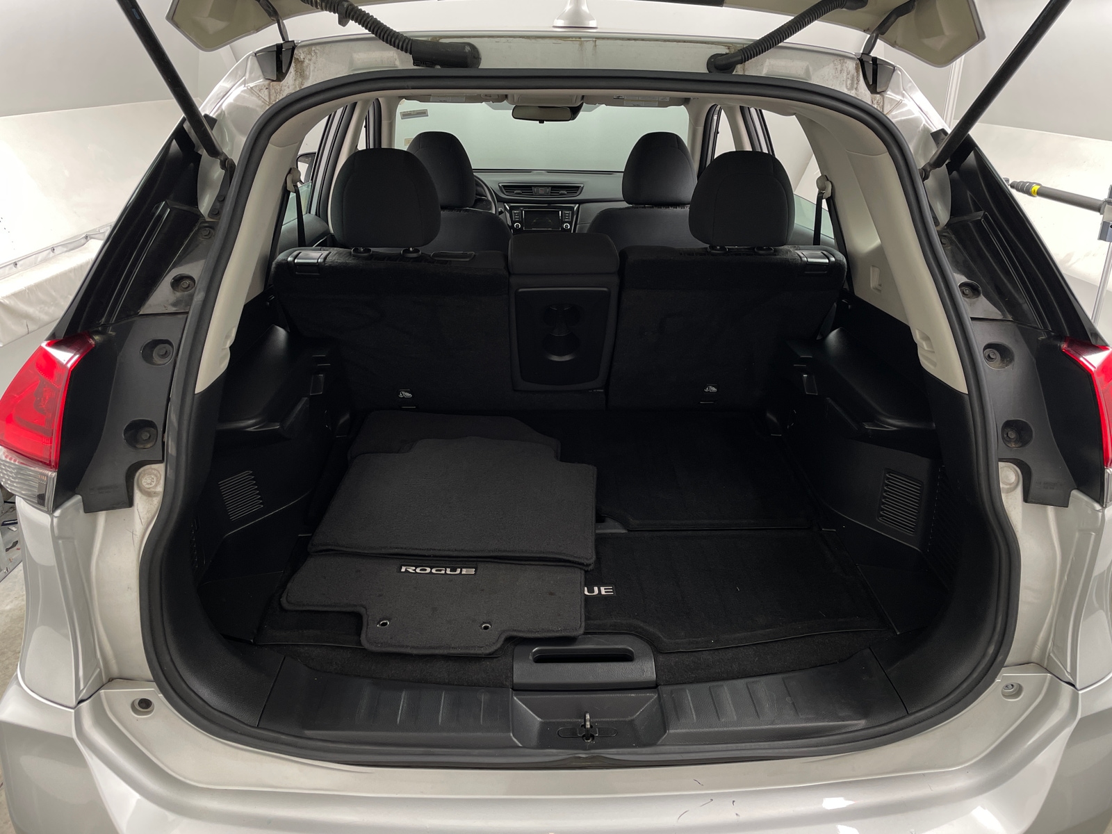 Thumbnail: 2019 Nissan Rogue - 7