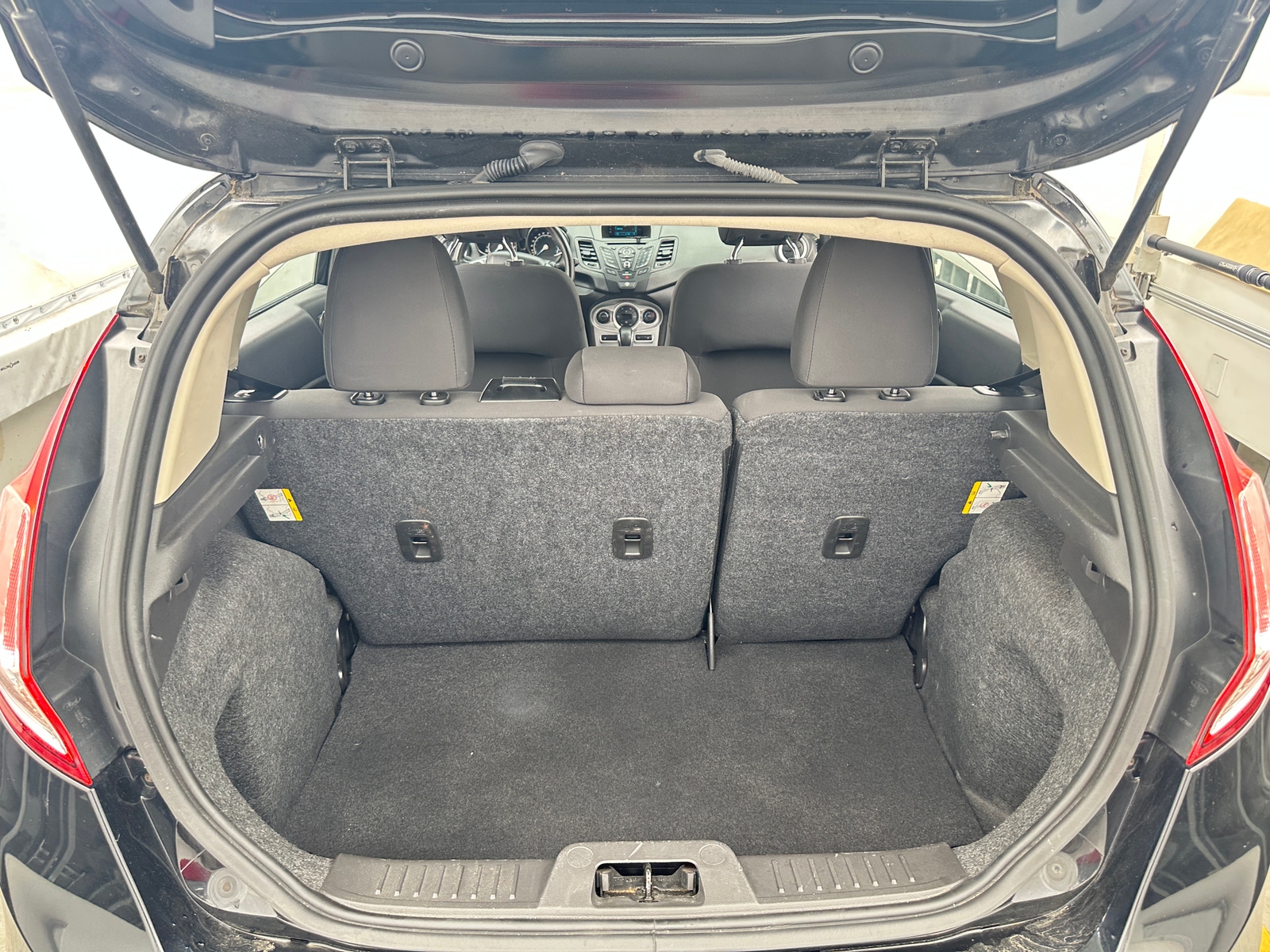 Thumbnail: 2016 Ford Fiesta - 7