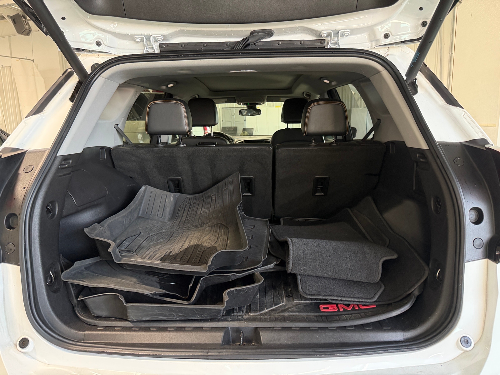 Thumbnail: 2022 GMC Terrain - 6