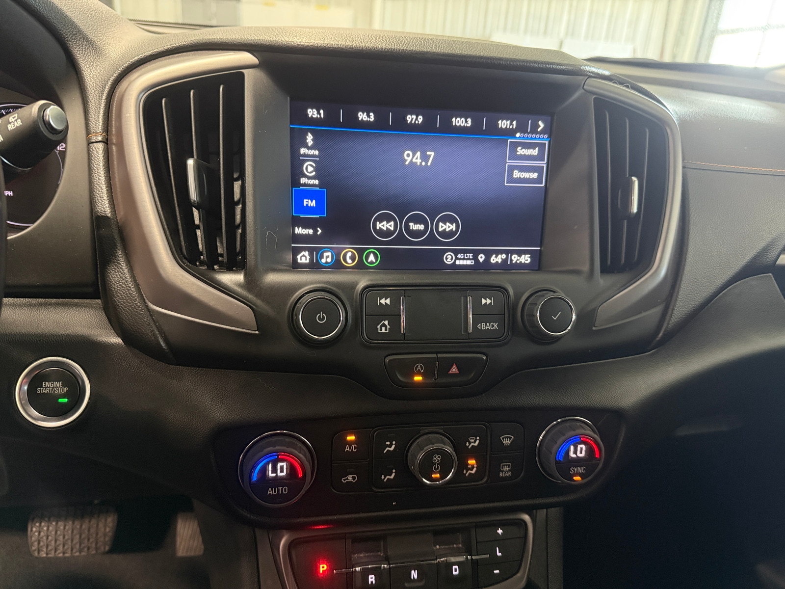 Thumbnail: 2022 GMC Terrain - 3