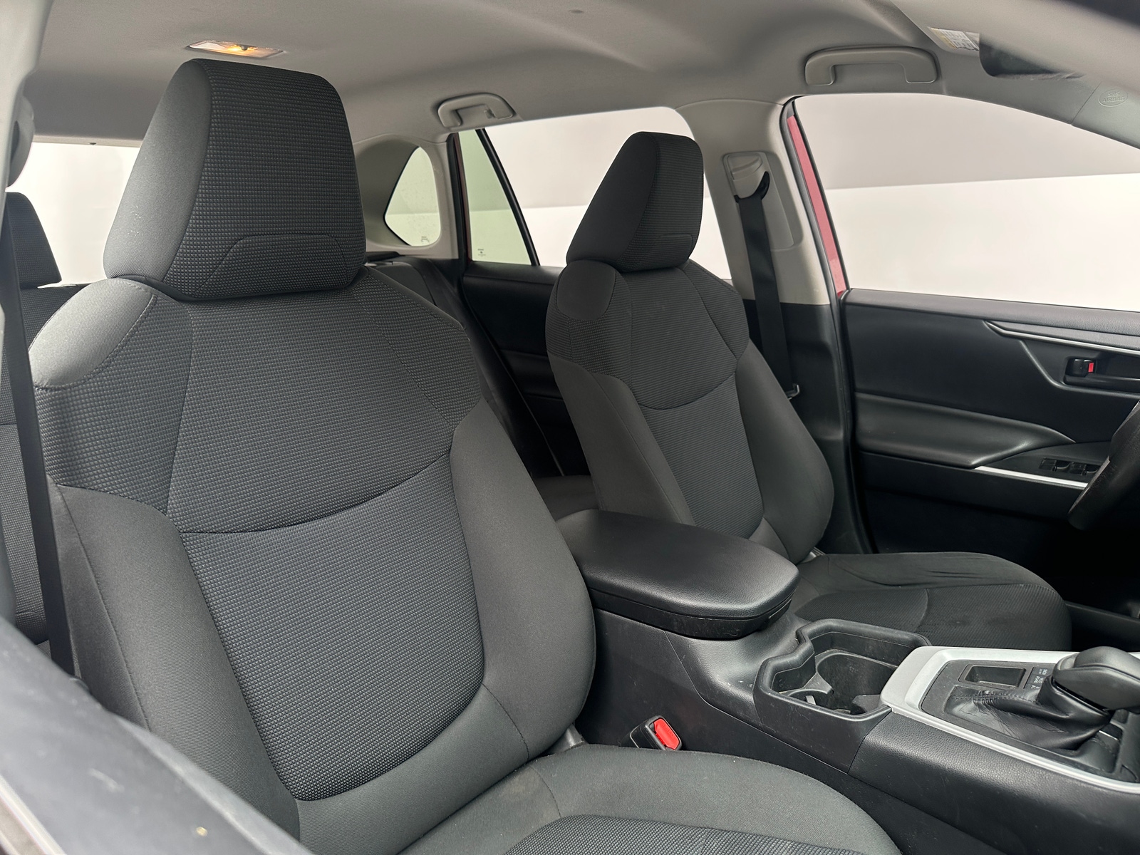 Thumbnail: 2019 Toyota RAV4 - 2