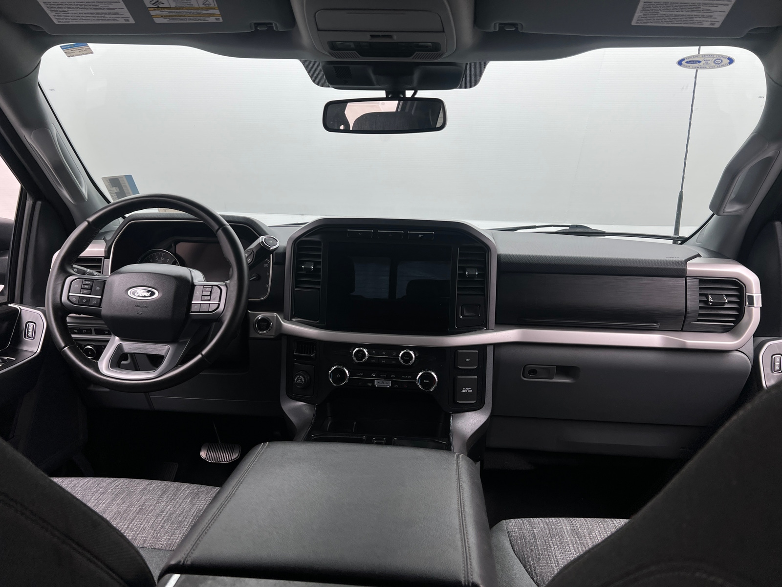 Thumbnail: 2023 Ford Econoline - 3