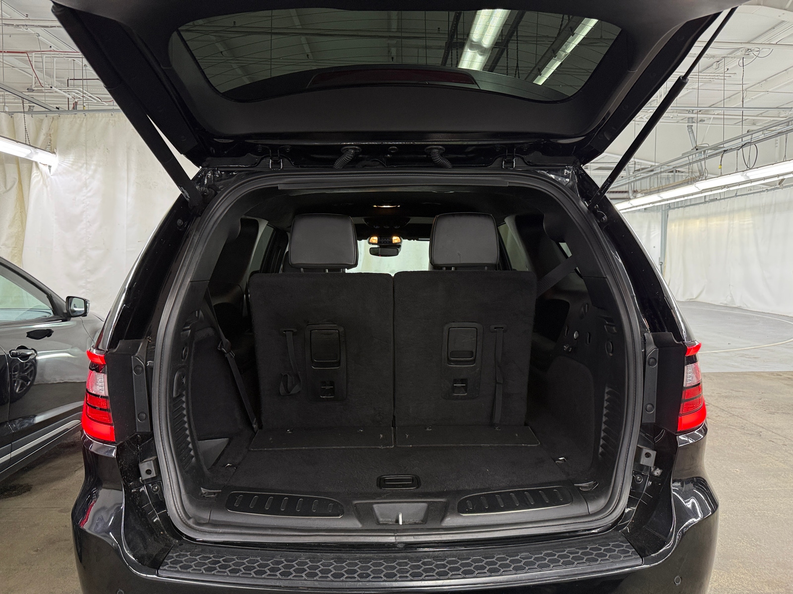 Thumbnail: 2023 Dodge Durango - 6