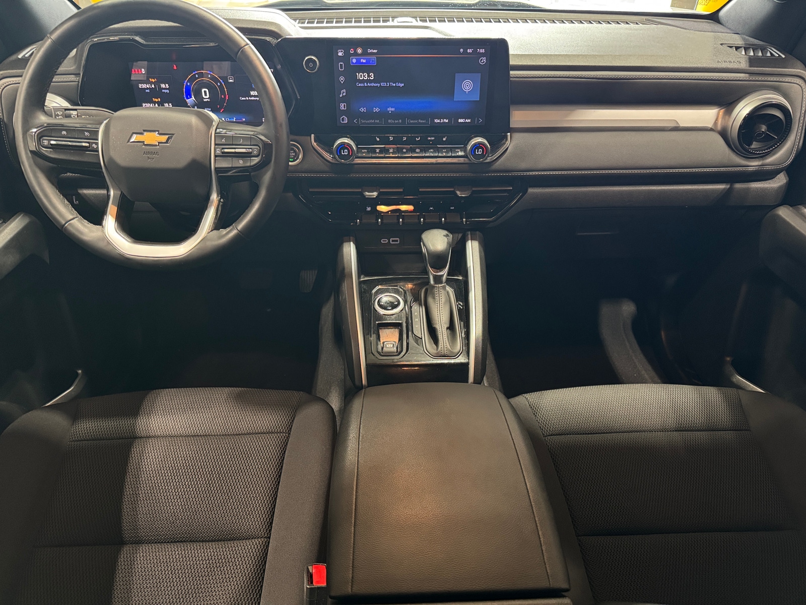 Thumbnail: 2024 Chevrolet Colorado - 3