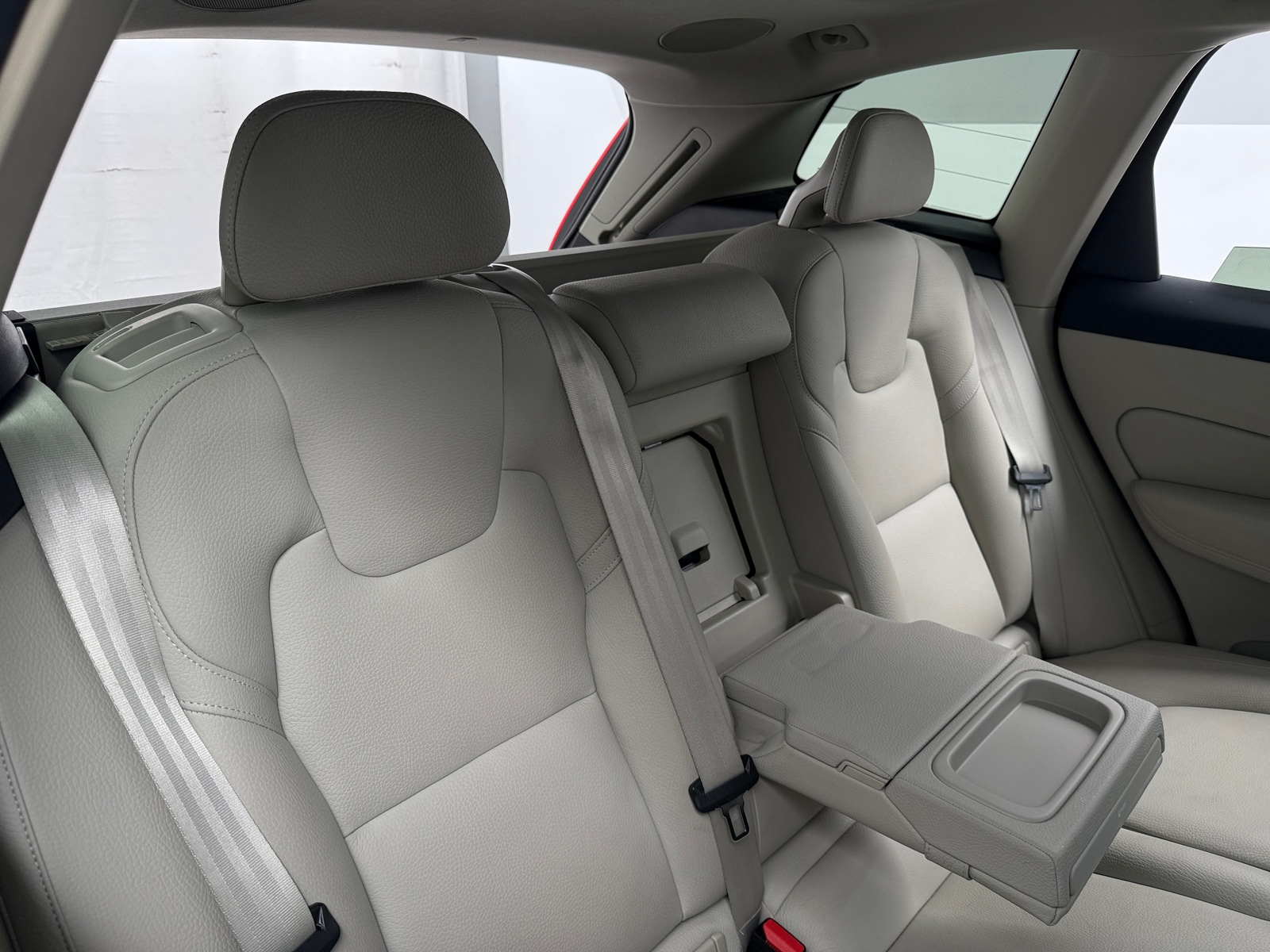 Thumbnail: 2019 Volvo XC60 - 5