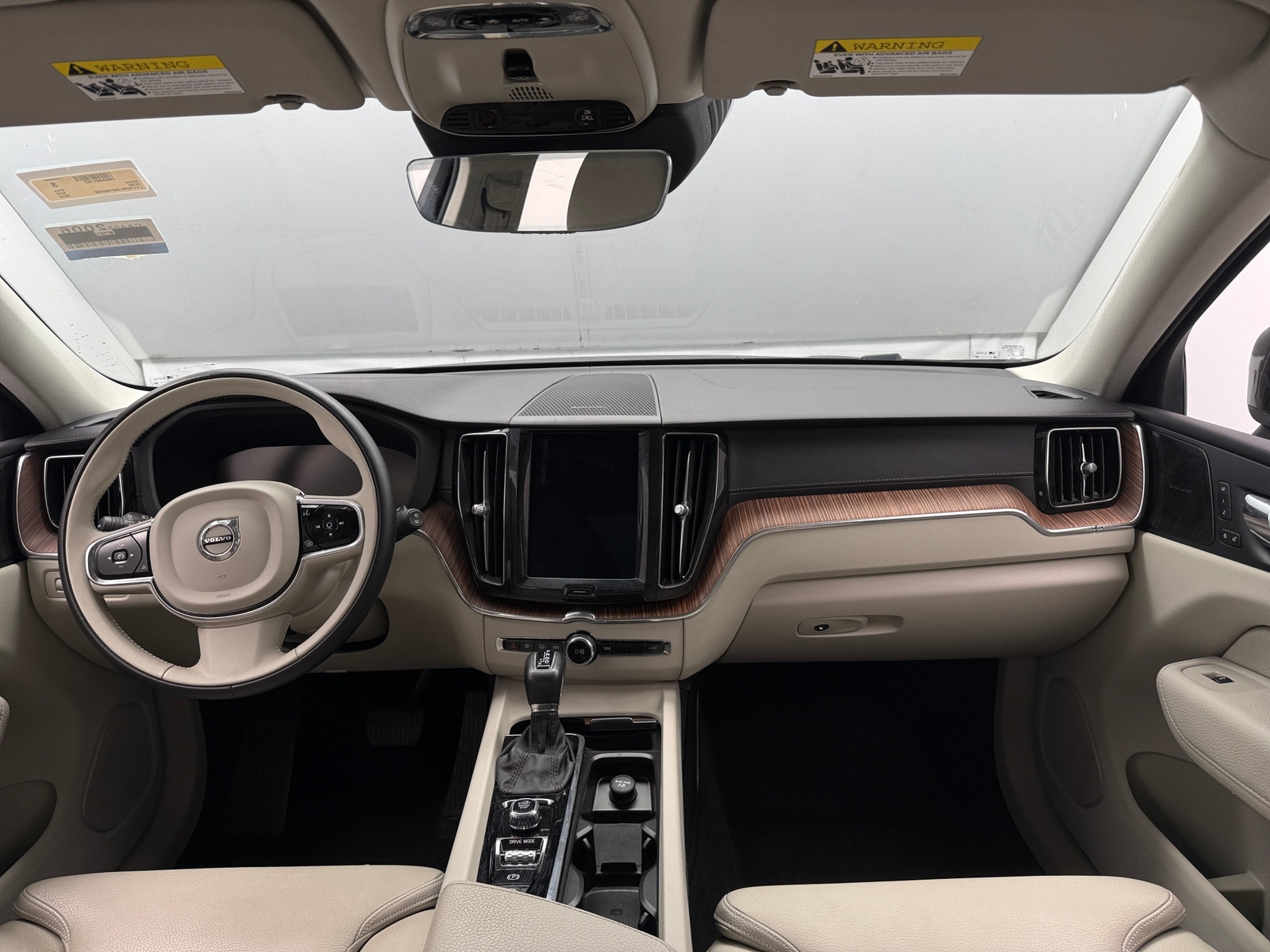 Thumbnail: 2019 Volvo XC60 - 2