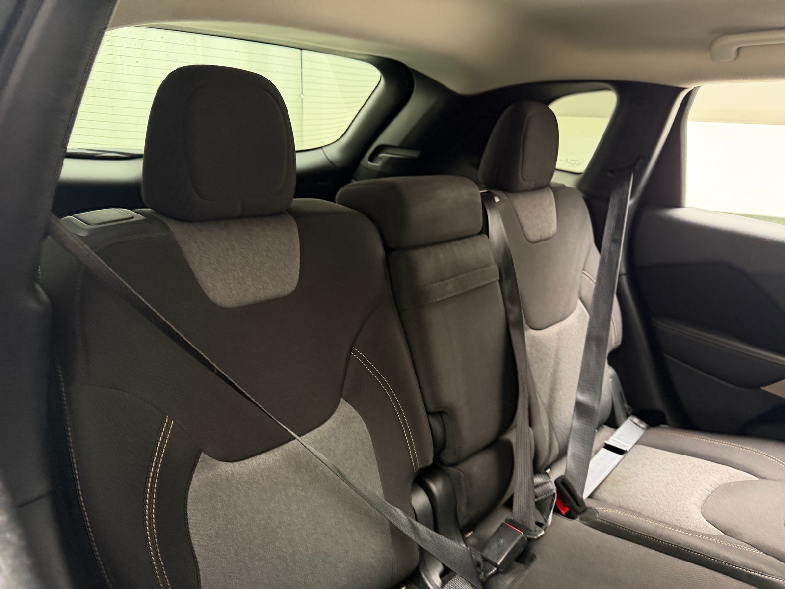 Thumbnail: 2018 Jeep Cherokee - 6